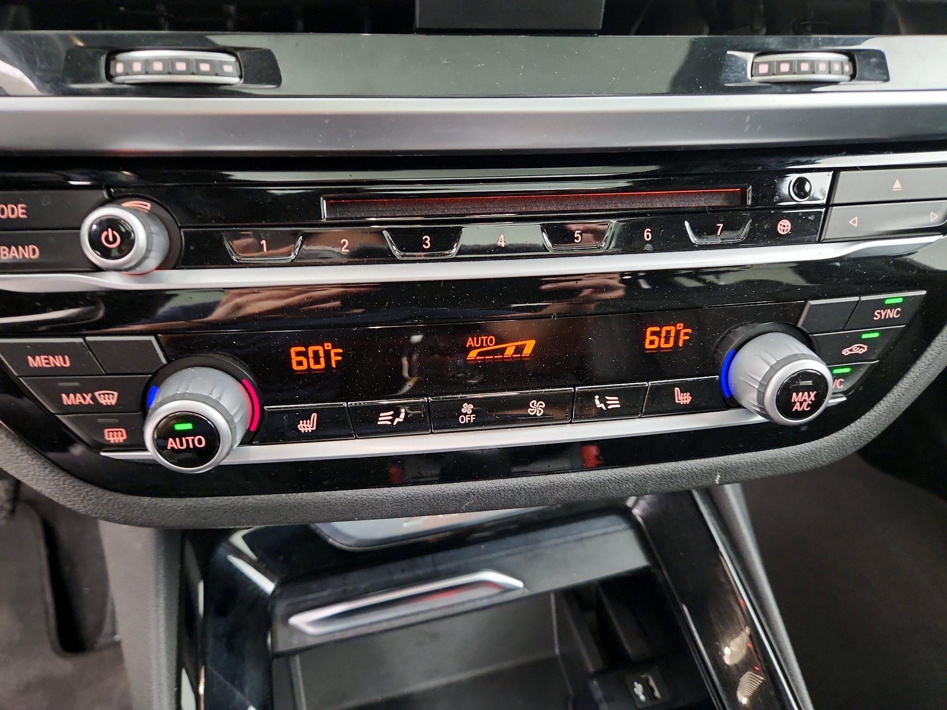 Thumbnail: 2019 BMW X3 - 17