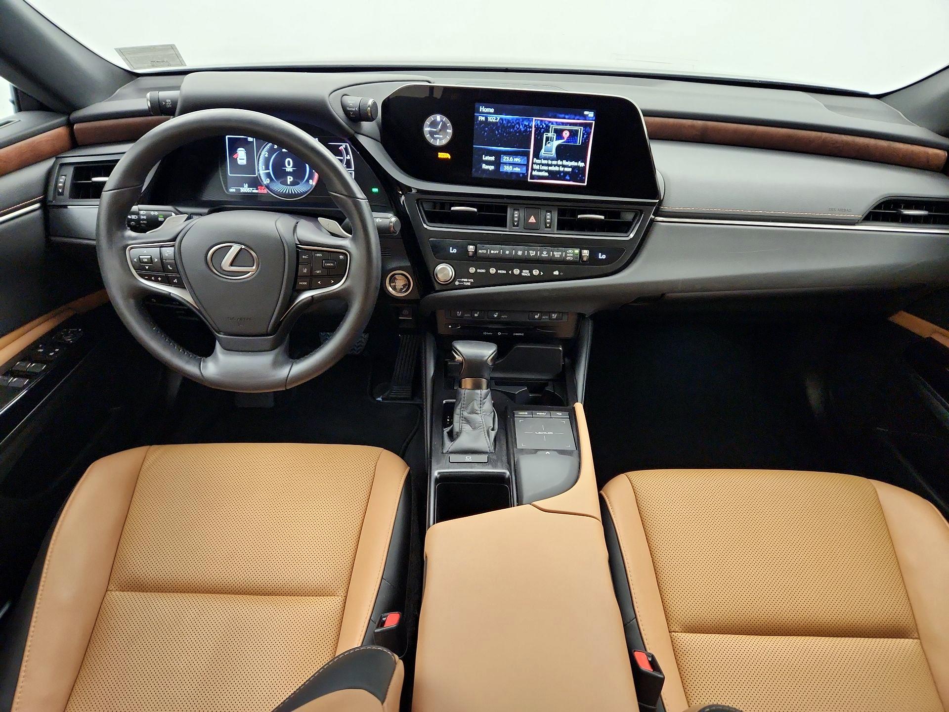 Thumbnail: 2022 Lexus ES - 9