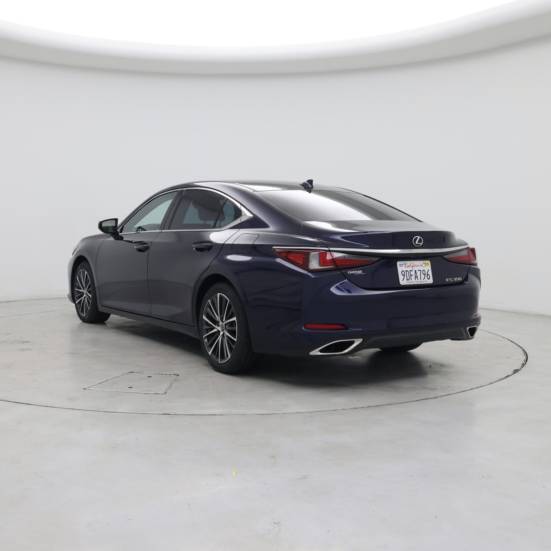 Thumbnail: 2022 Lexus ES - 2