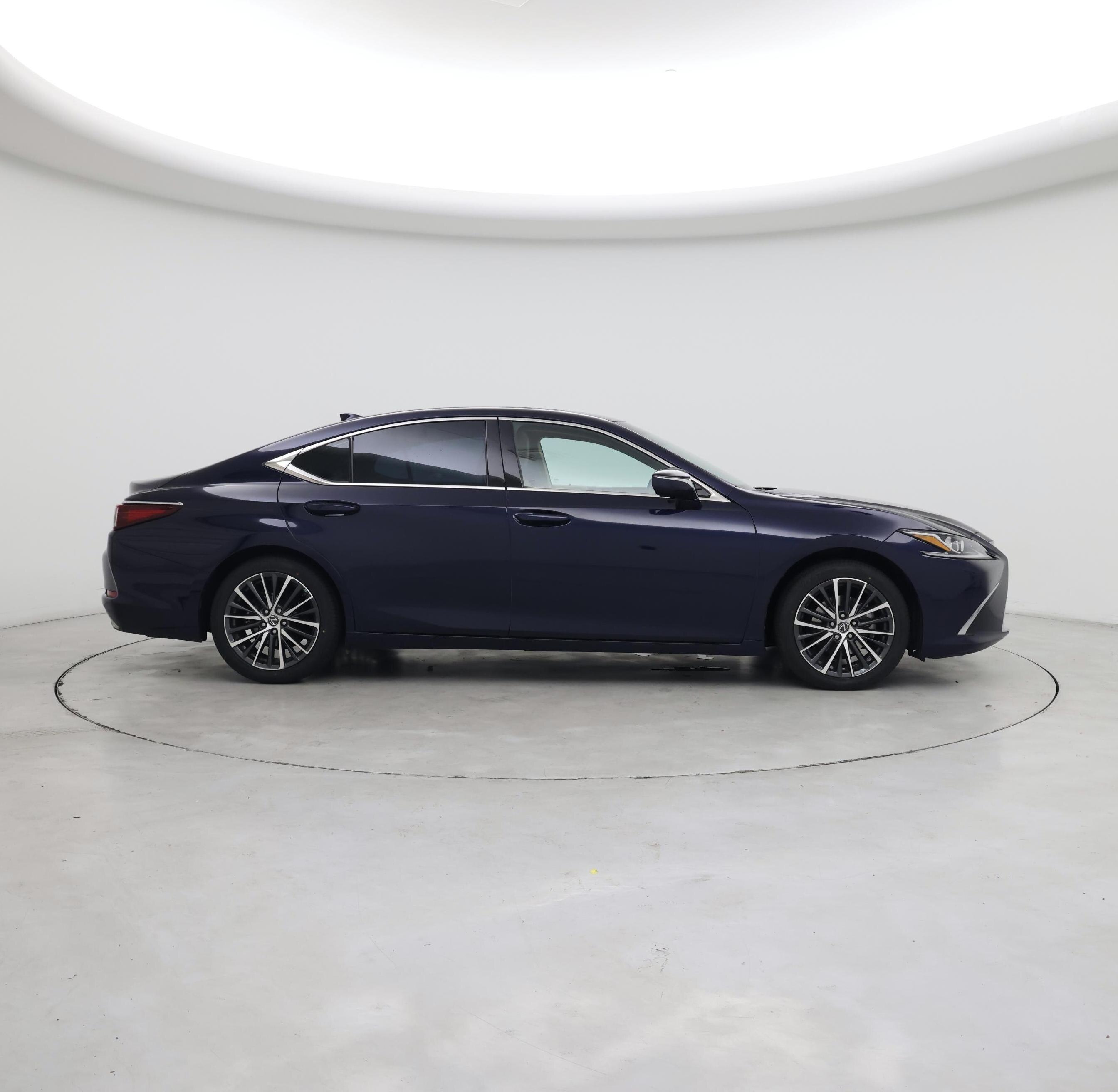 Thumbnail: 2022 Lexus ES - 7