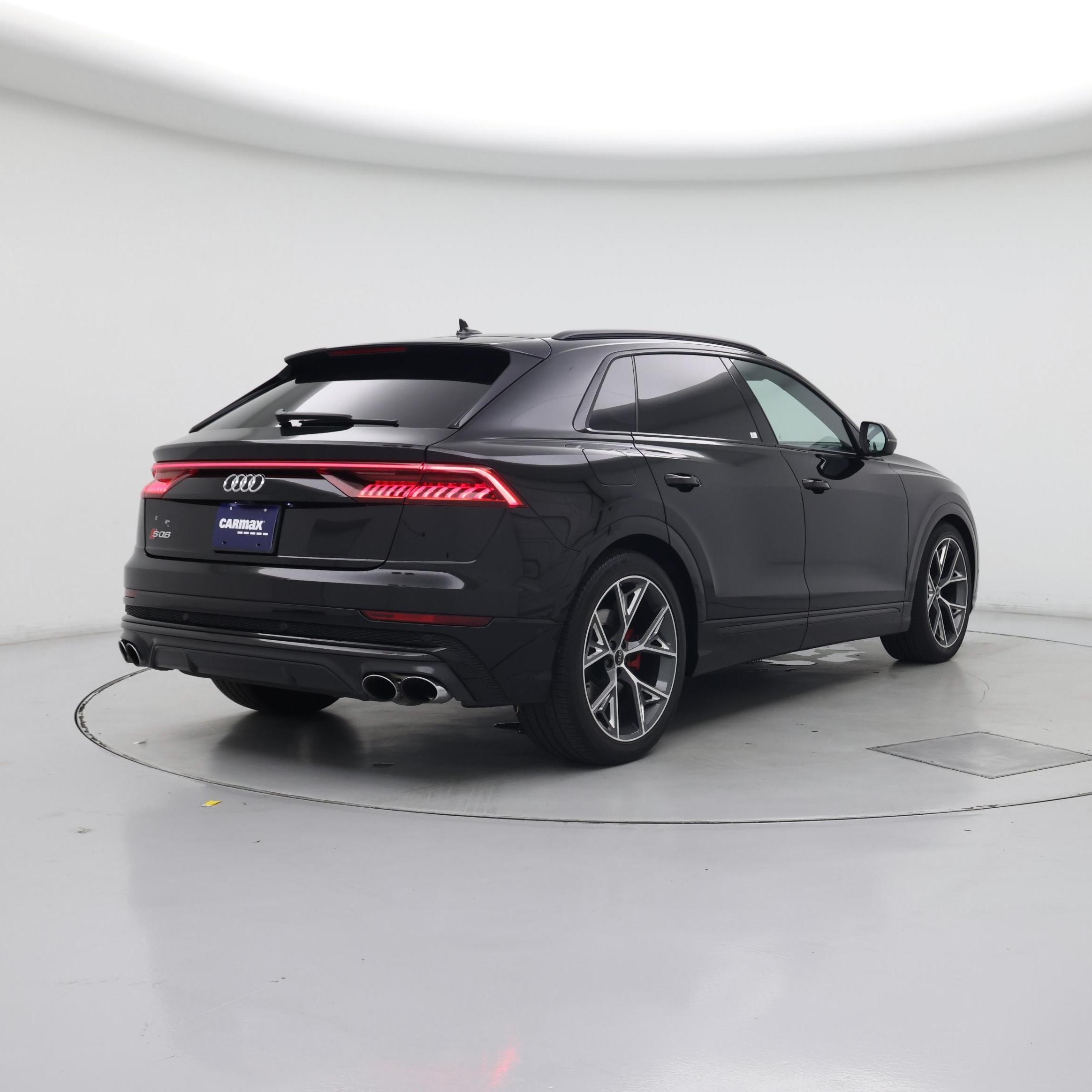 Thumbnail: 2023 Audi SQ8 - 8