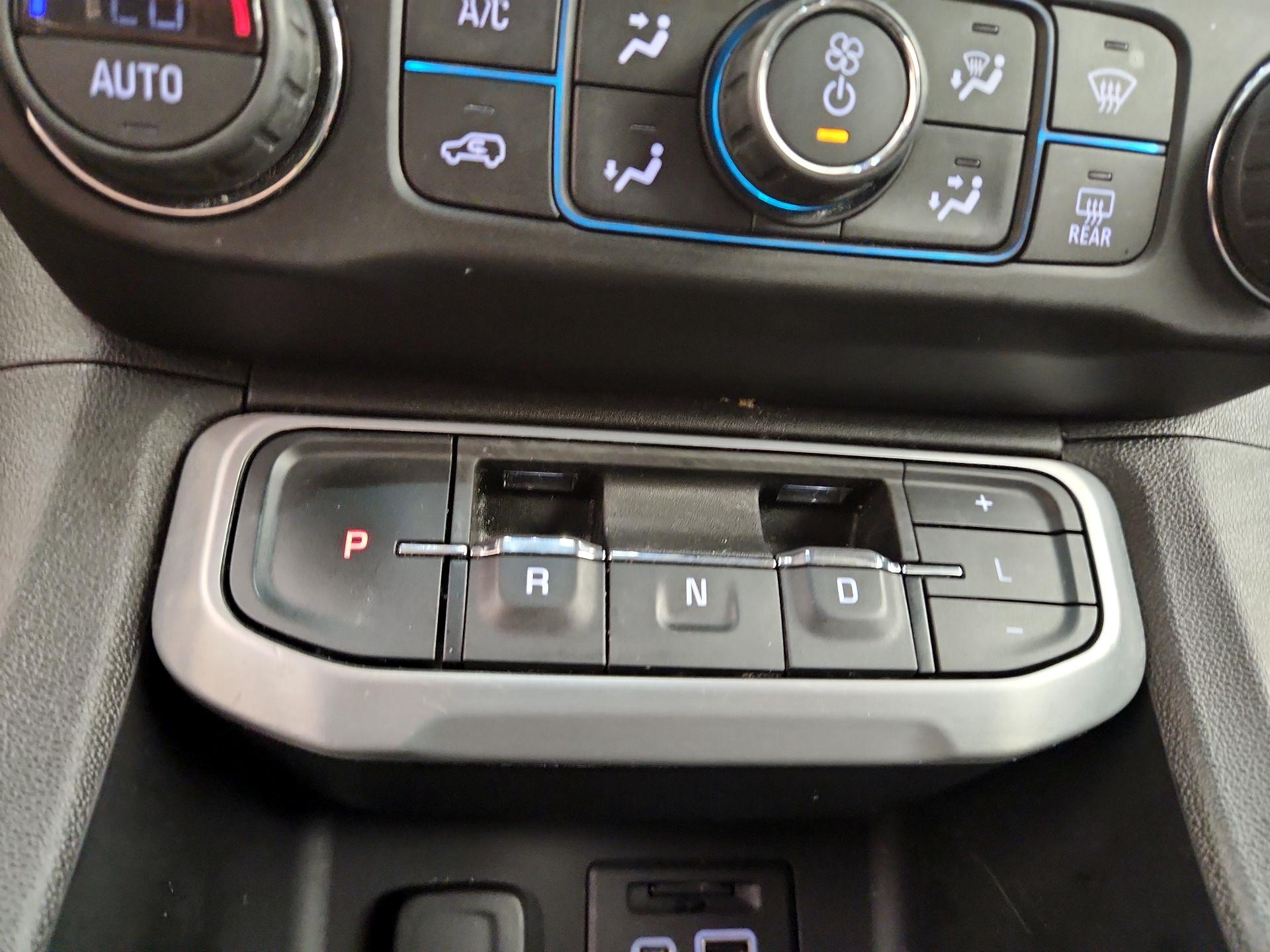 Thumbnail: 2021 GMC Acadia - 17