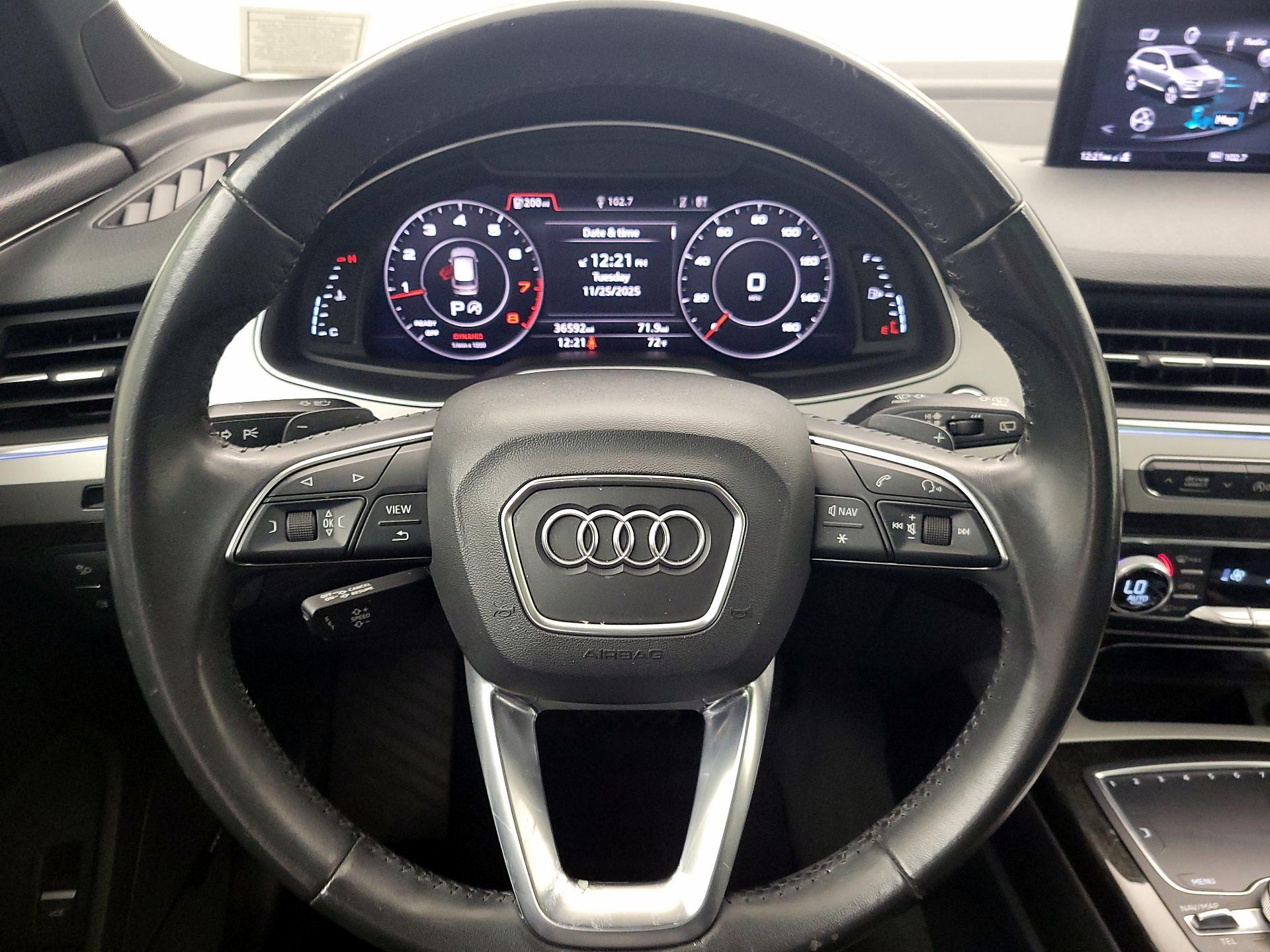 Thumbnail: 2019 Audi Q7 - 10