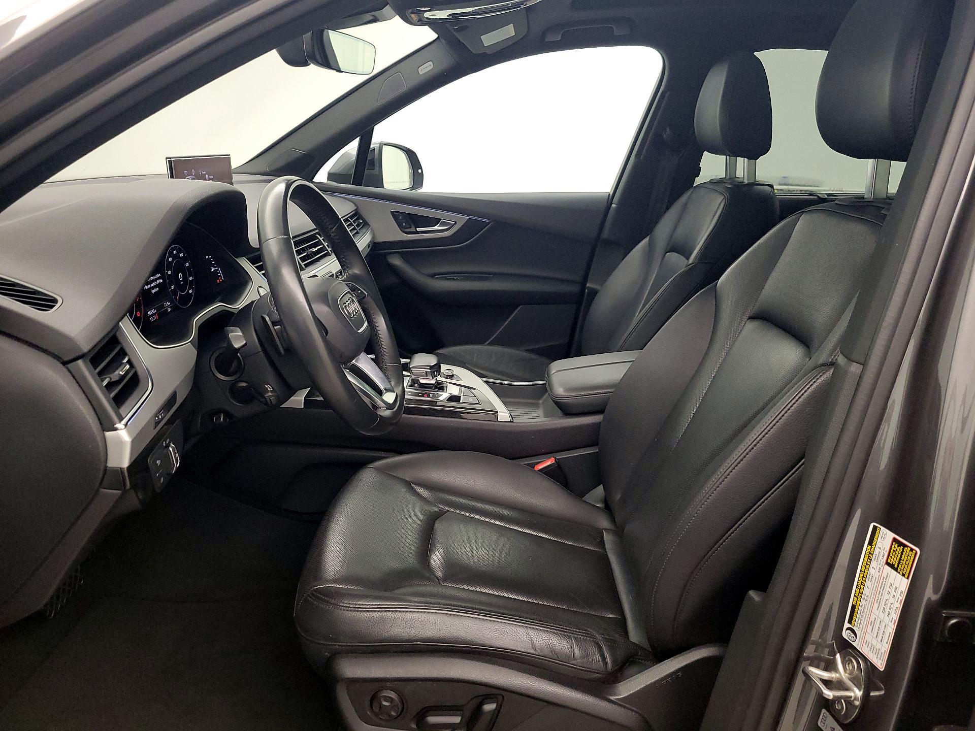 Thumbnail: 2019 Audi Q7 - 11