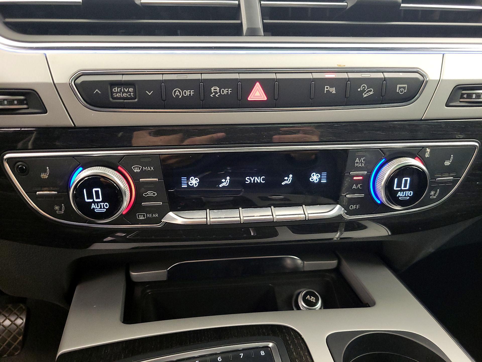 Thumbnail: 2019 Audi Q7 - 17