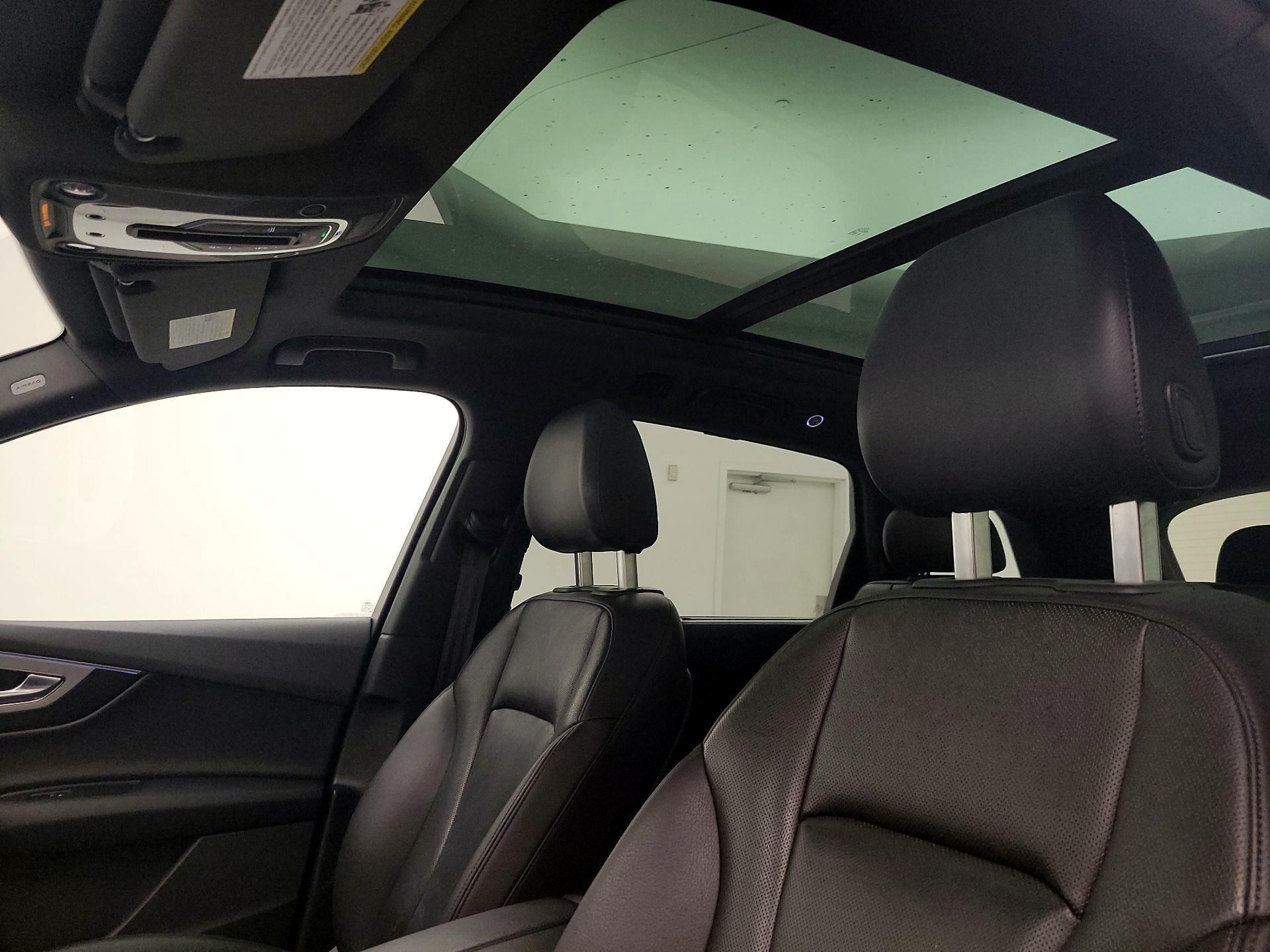 Thumbnail: 2019 Audi Q7 - 19