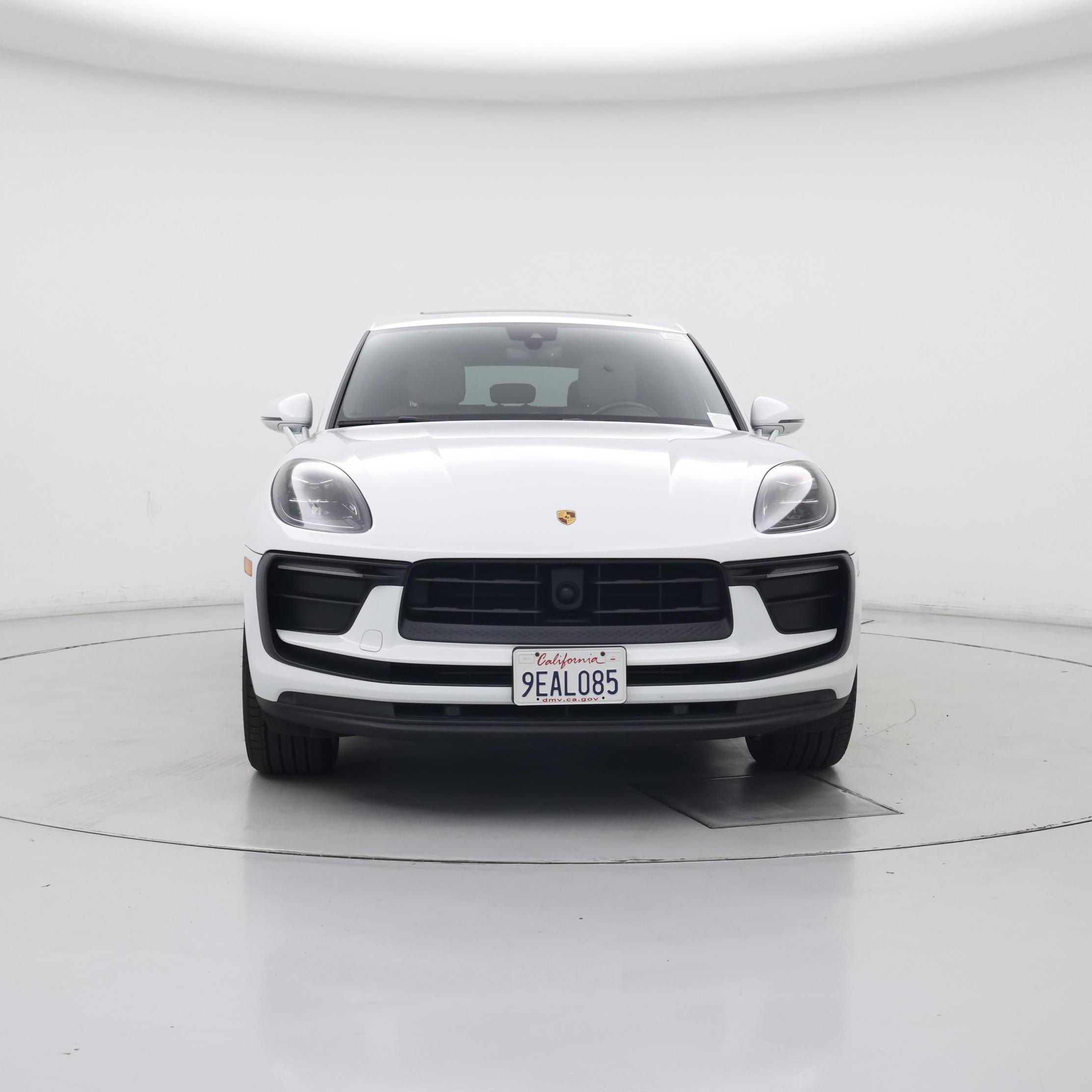 Thumbnail: 2023 Porsche Macan - 5