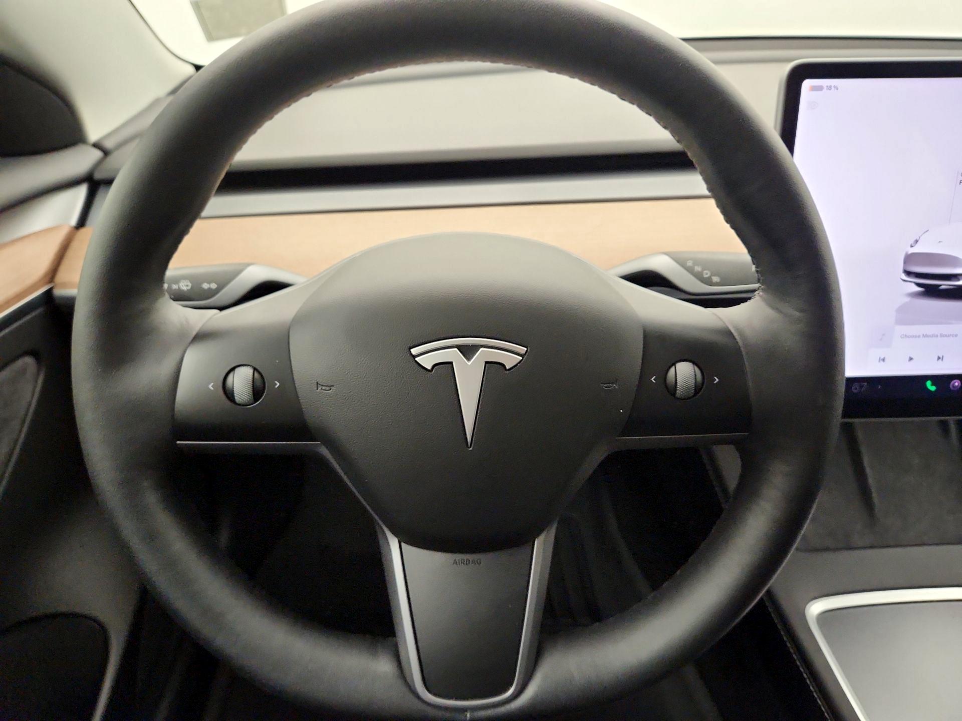Thumbnail: 2022 Tesla Model 3 - 10