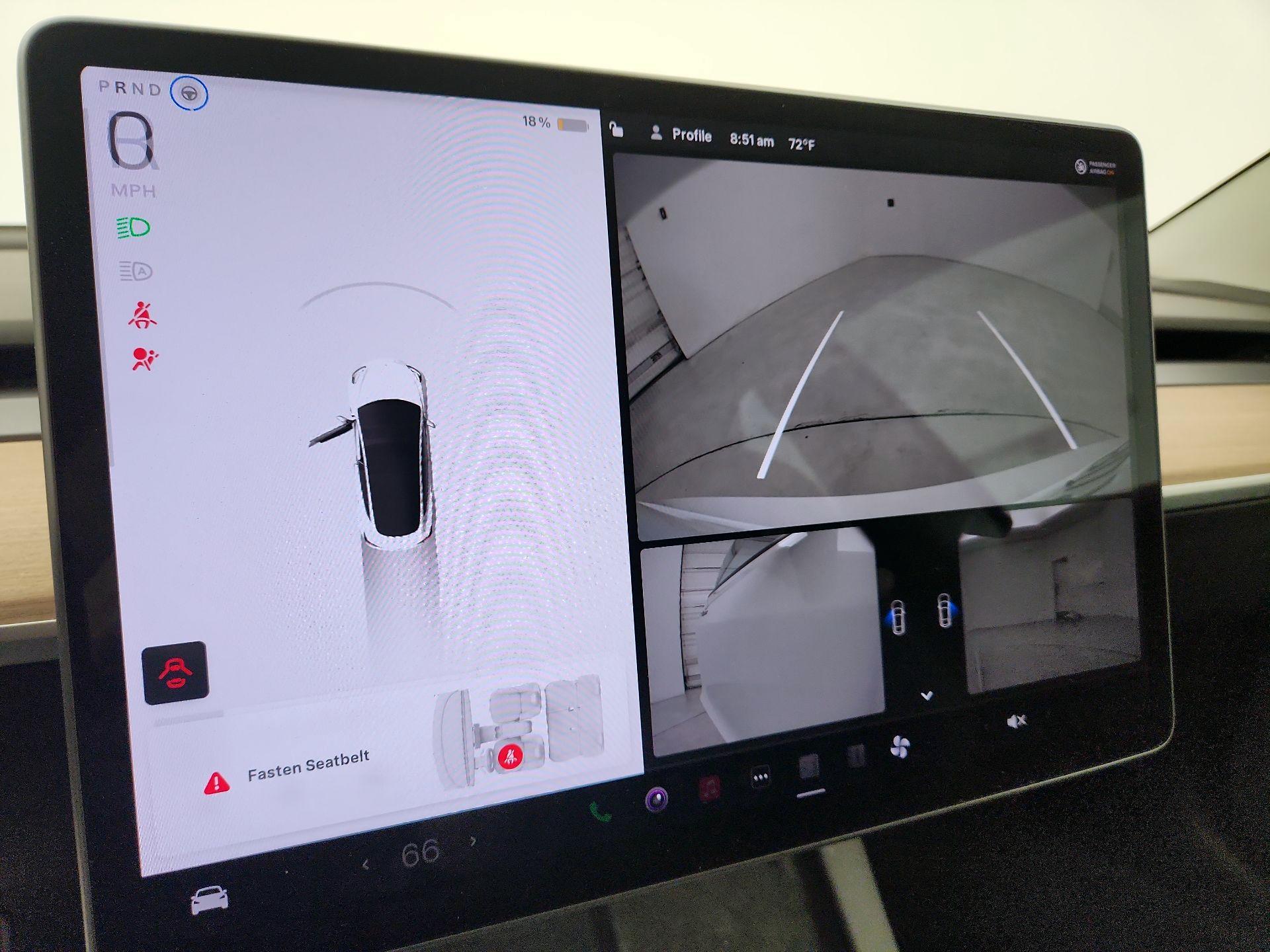 Thumbnail: 2022 Tesla Model 3 - 14