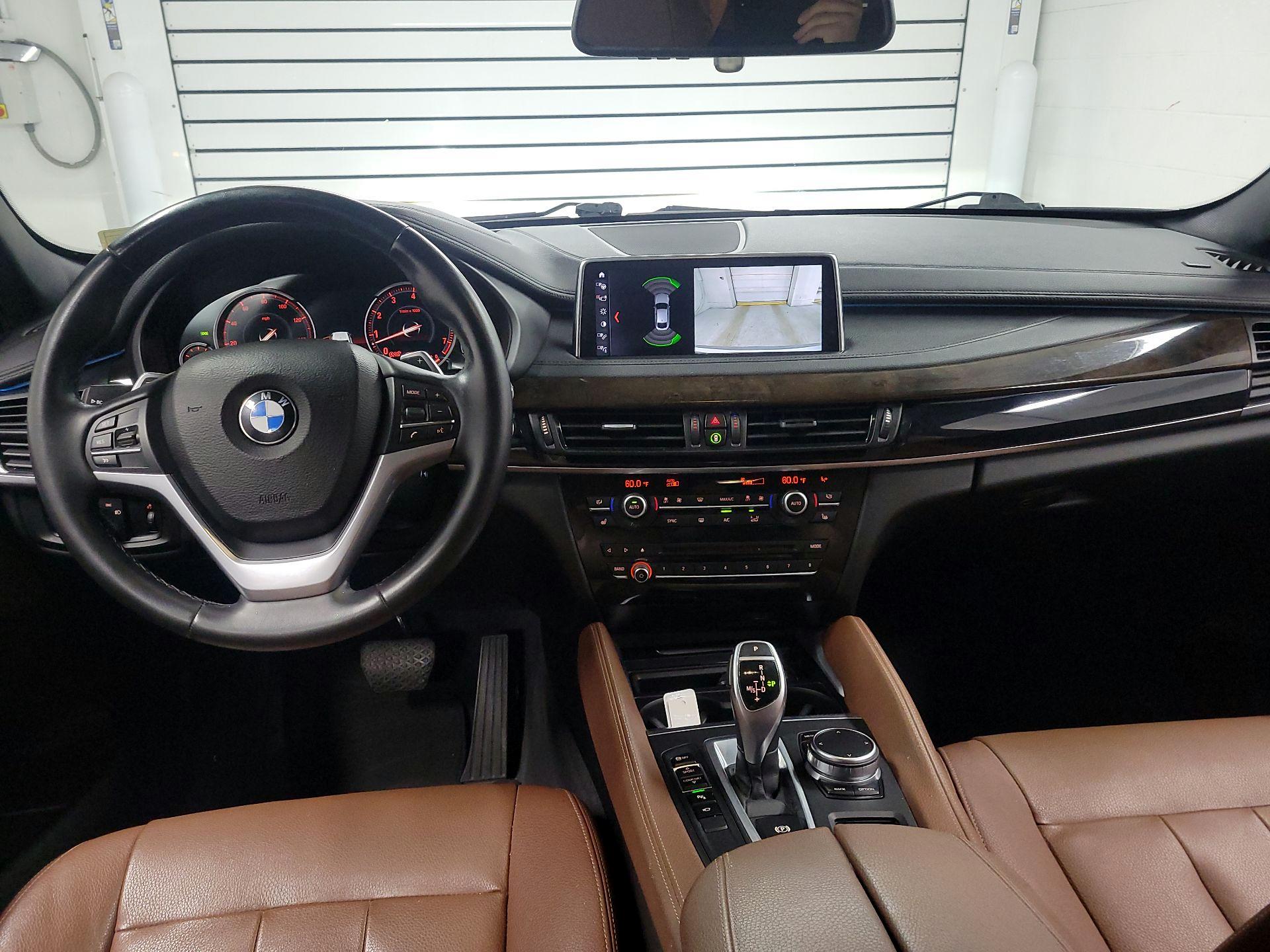 Thumbnail: 2019 BMW X6 - 9