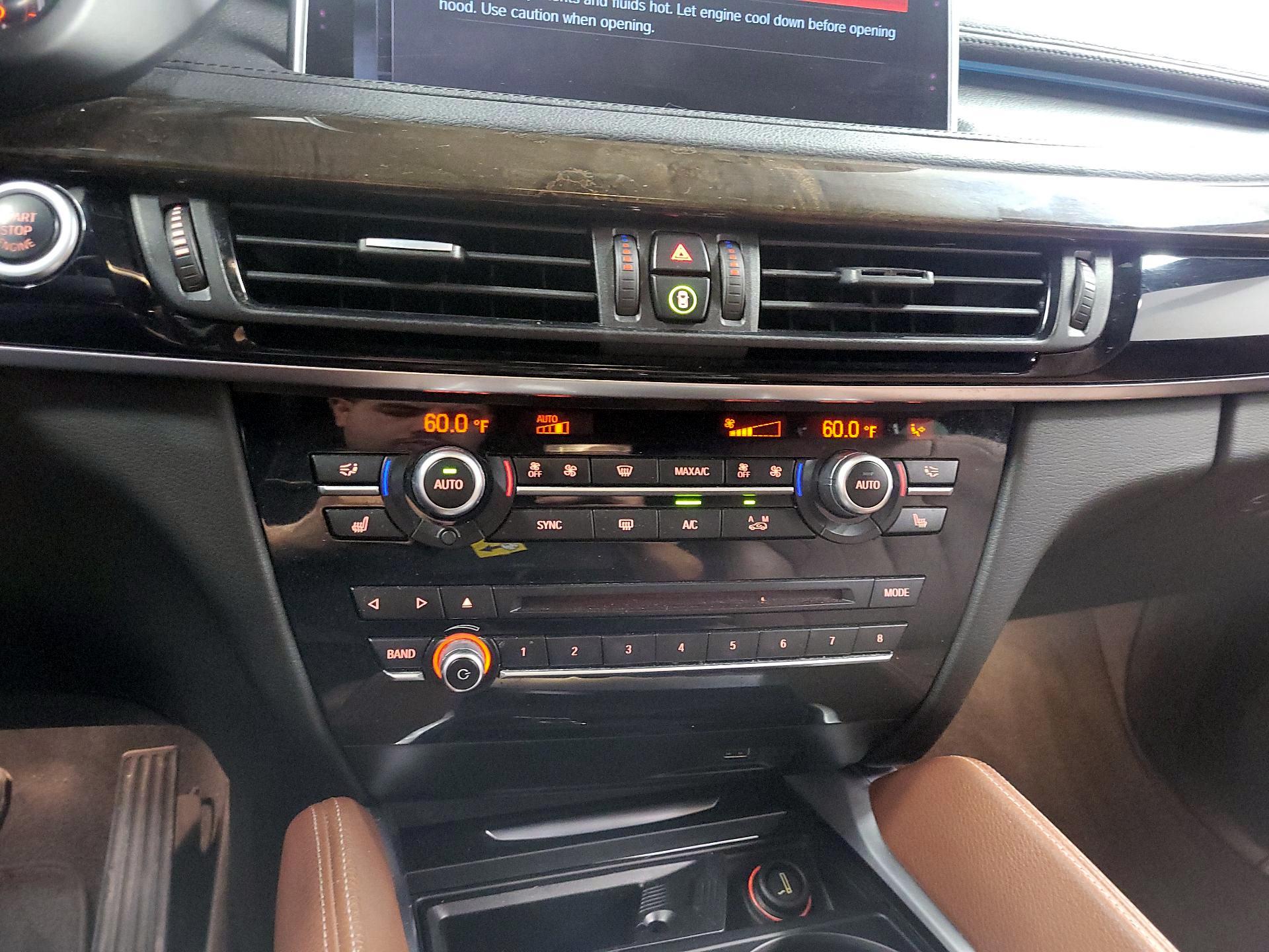 Thumbnail: 2019 BMW X6 - 15