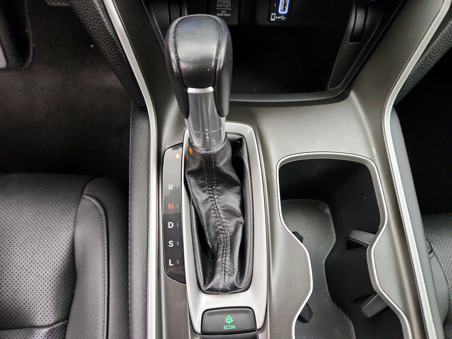 Thumbnail: 2019 Honda Accord - 17