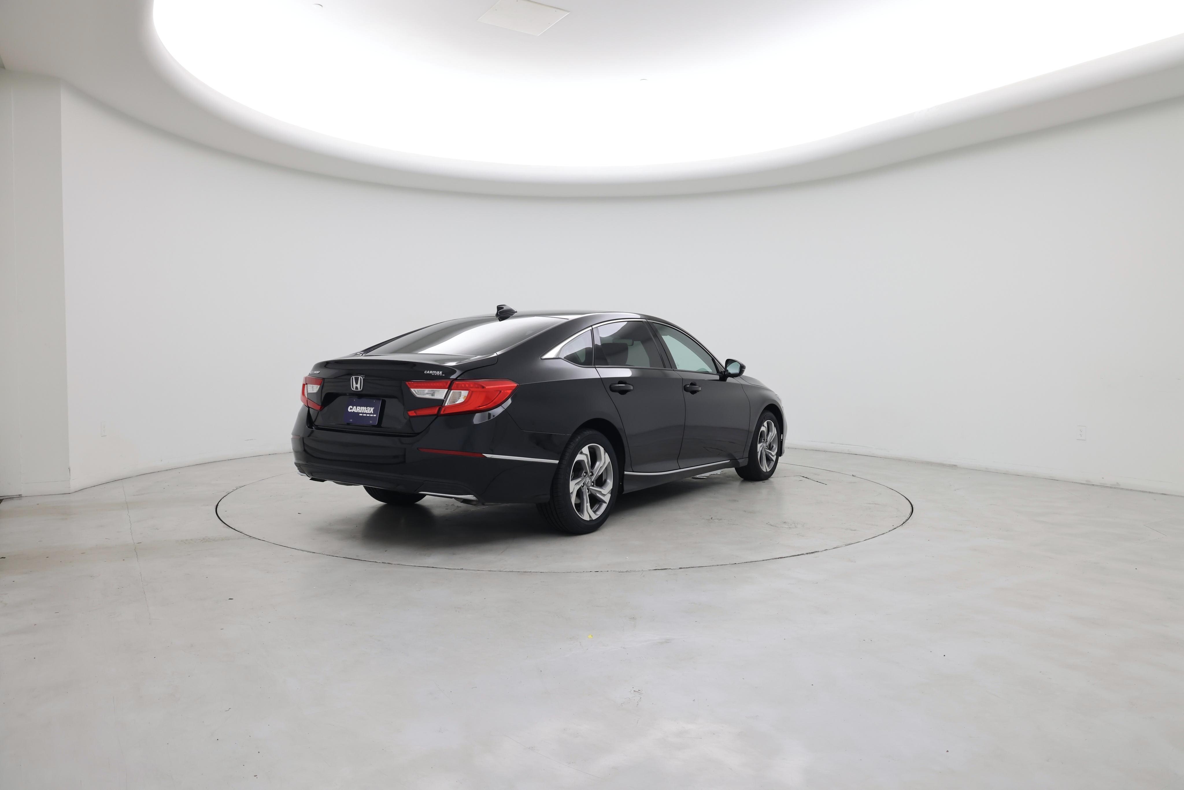 Thumbnail: 2019 Honda Accord - 8