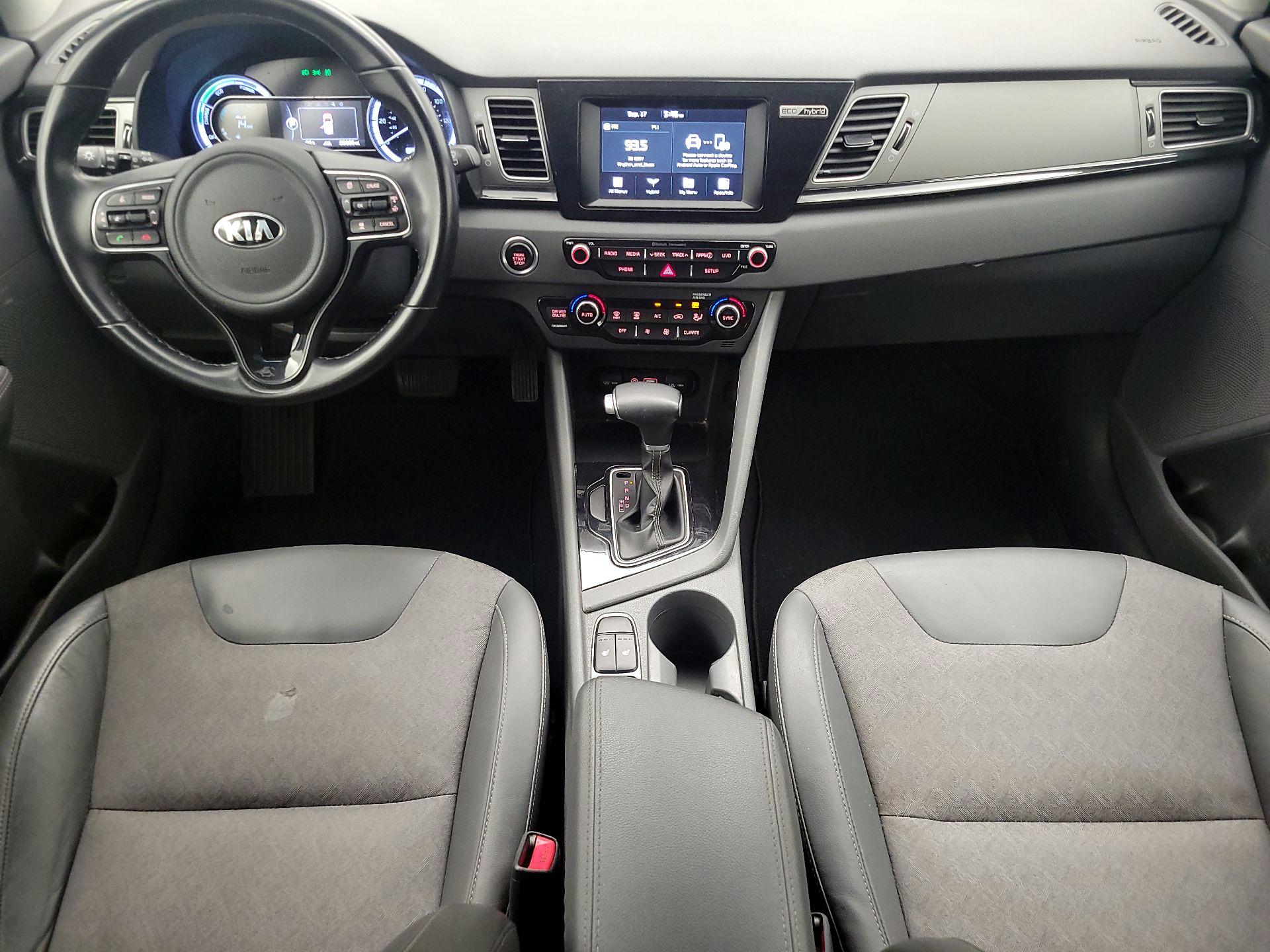 Thumbnail: 2019 Kia Niro - 9