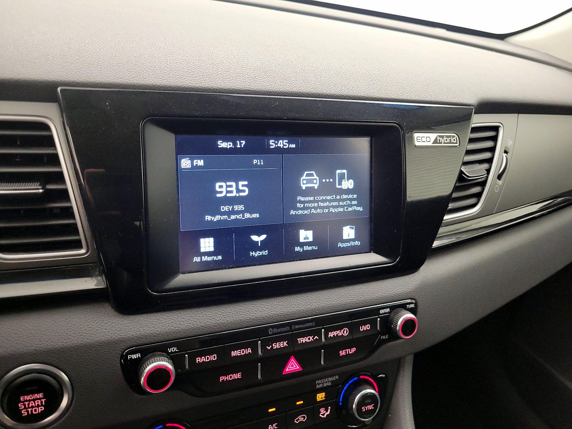 Thumbnail: 2019 Kia Niro - 15