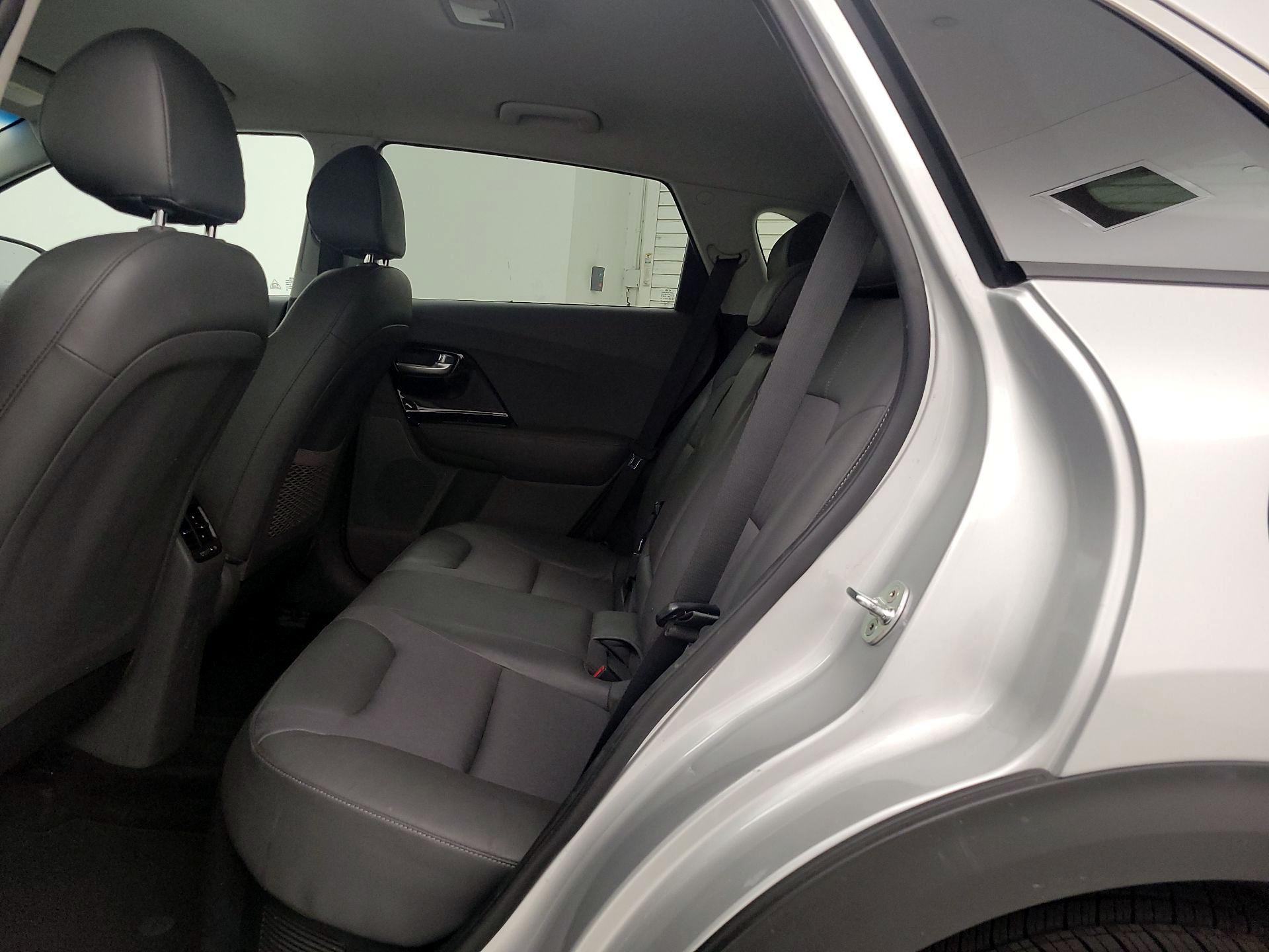 Thumbnail: 2019 Kia Niro - 19