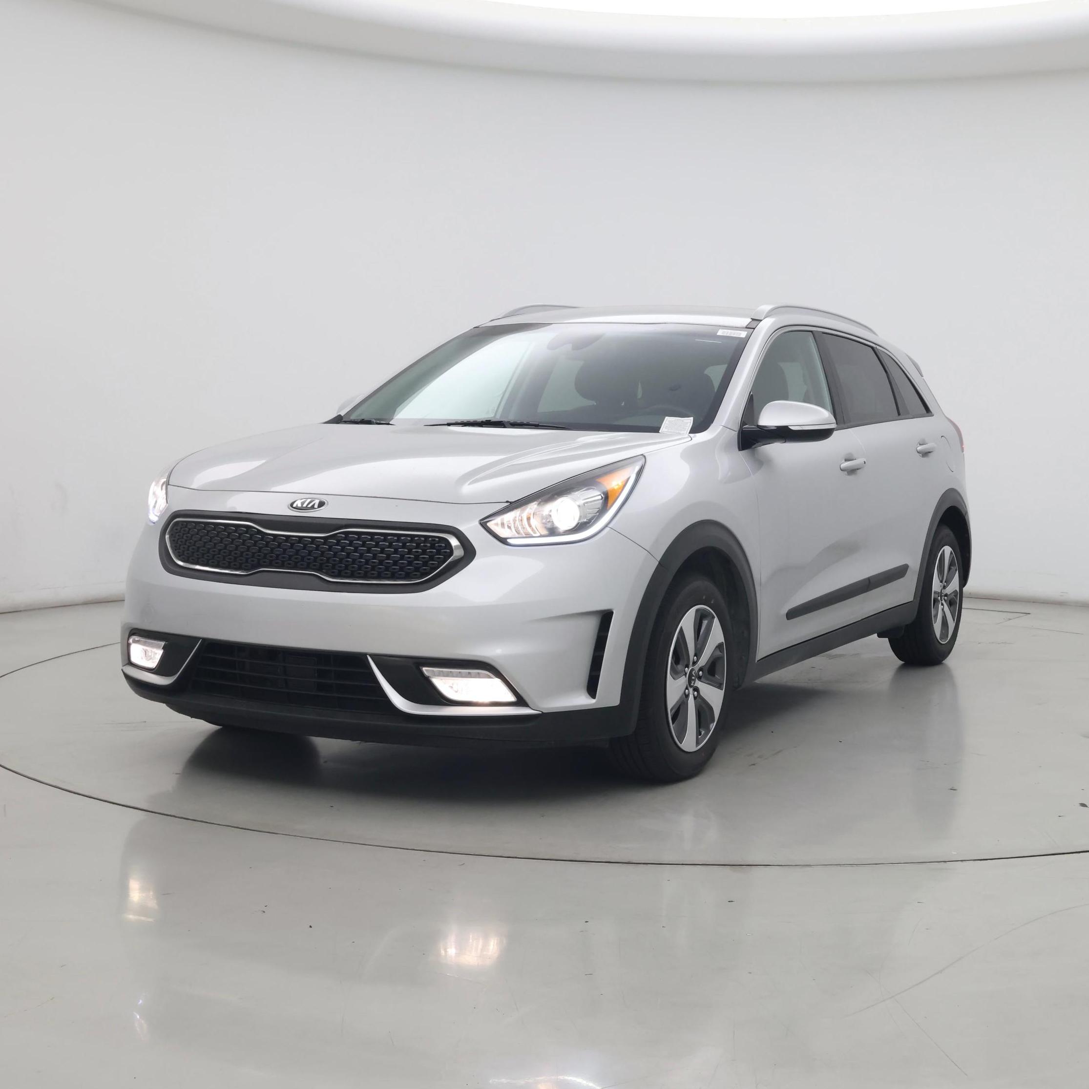 Thumbnail: 2019 Kia Niro - 4