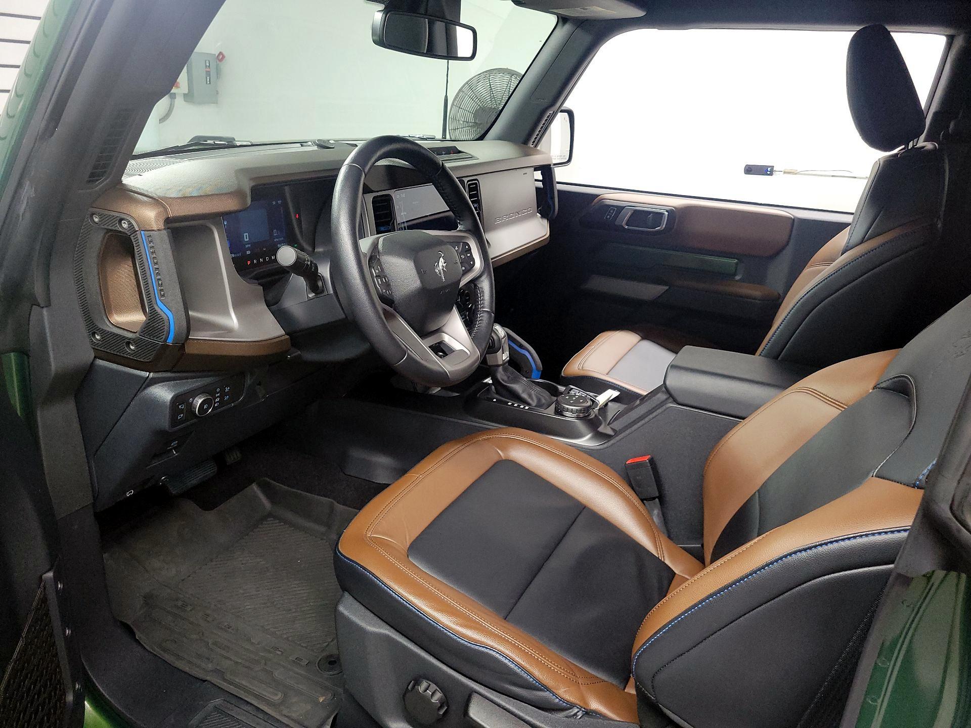 Thumbnail: 2022 Ford Bronco - 11