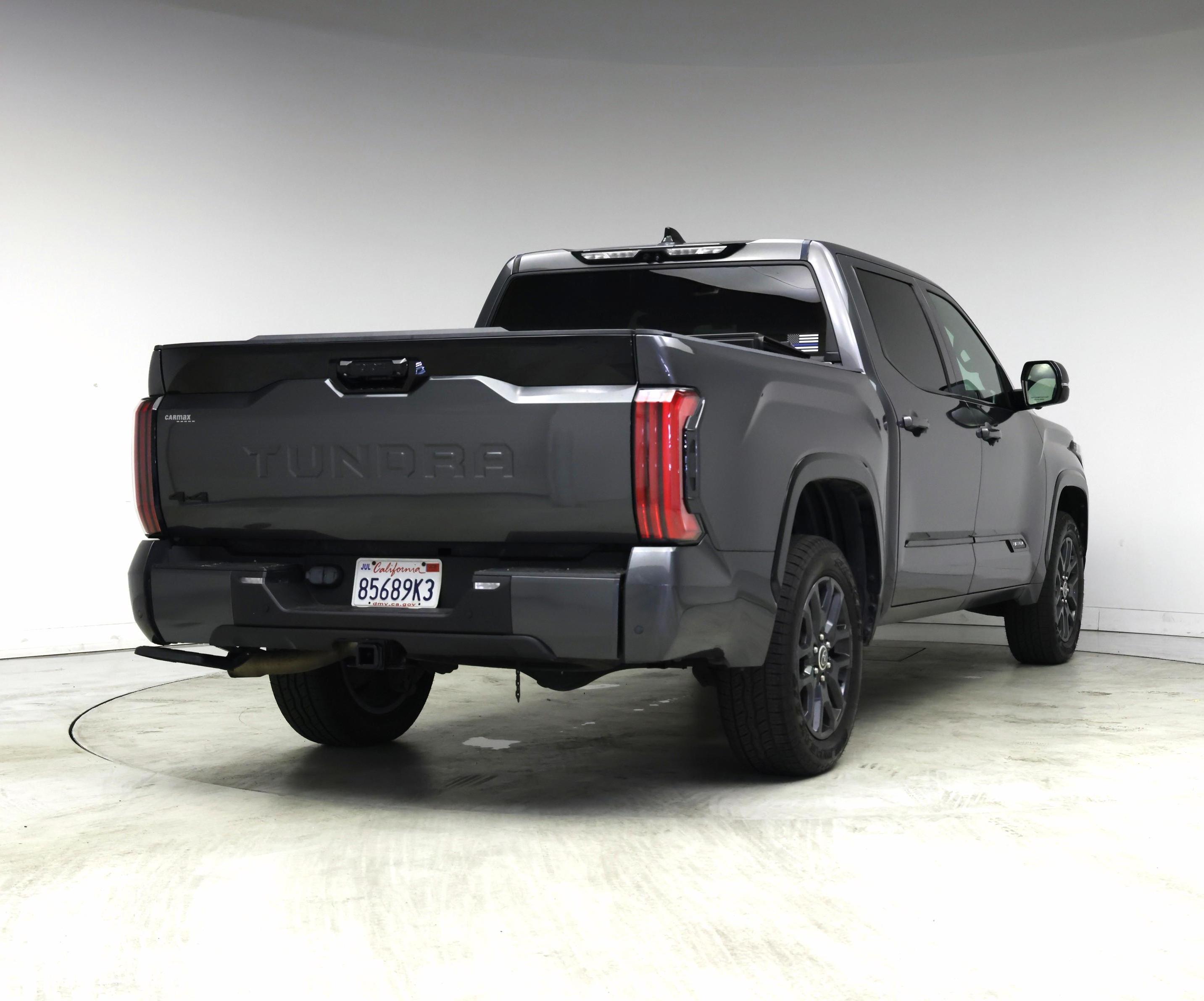 Thumbnail: 2022 Toyota Tundra - 8