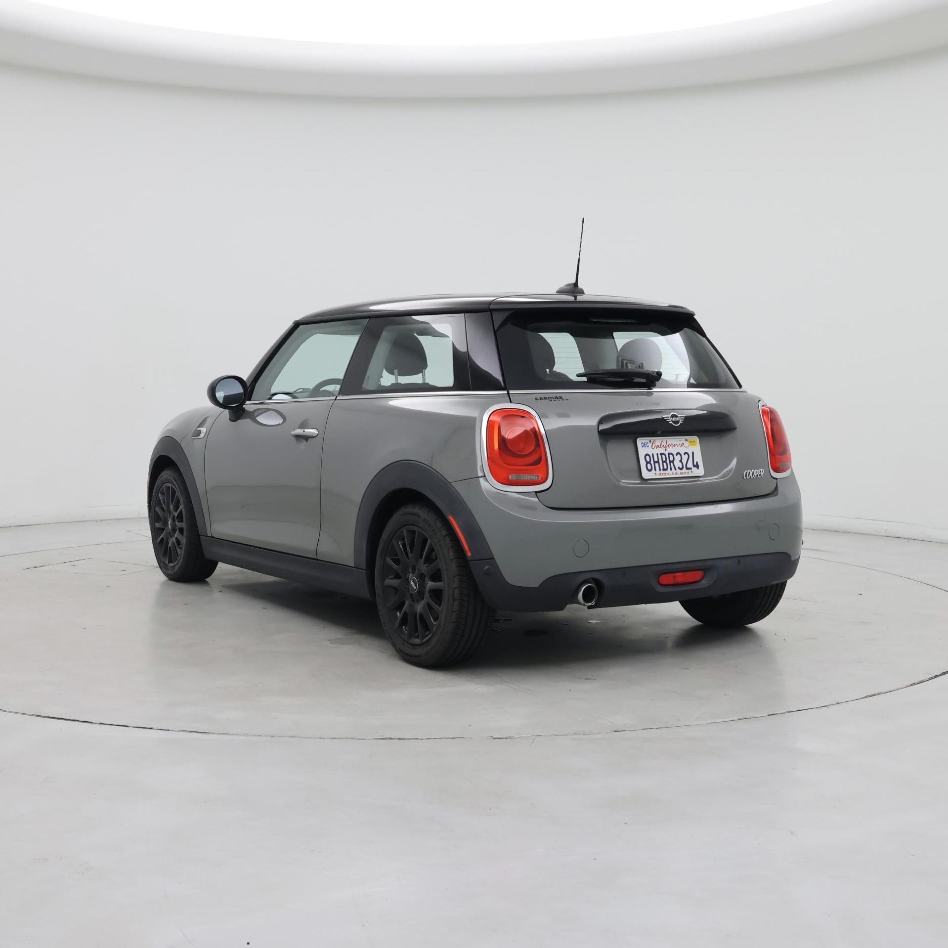 Thumbnail: 2019 MINI Cooper Hardtop - 2