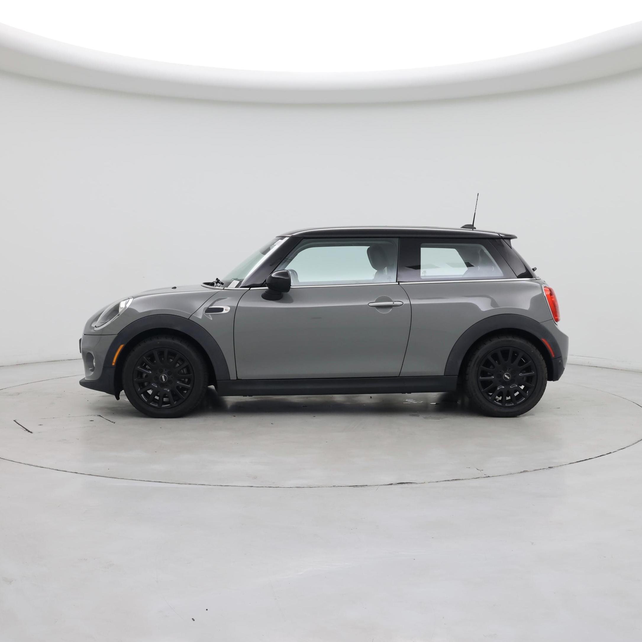 Thumbnail: 2019 MINI Cooper Hardtop - 3