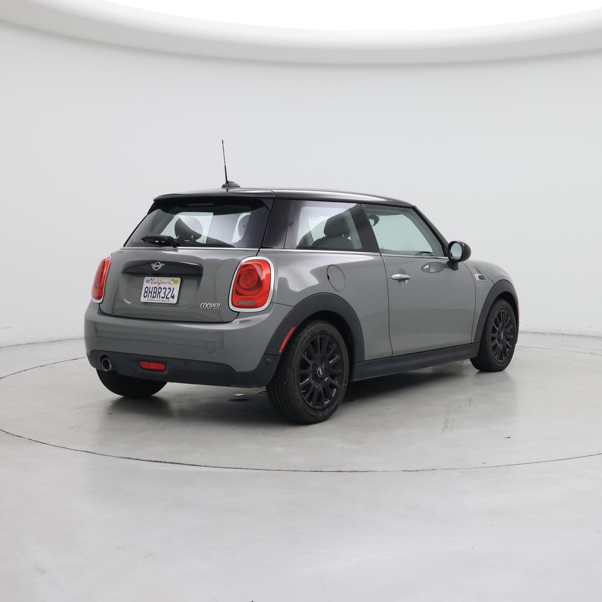 Thumbnail: 2019 MINI Cooper Hardtop - 8