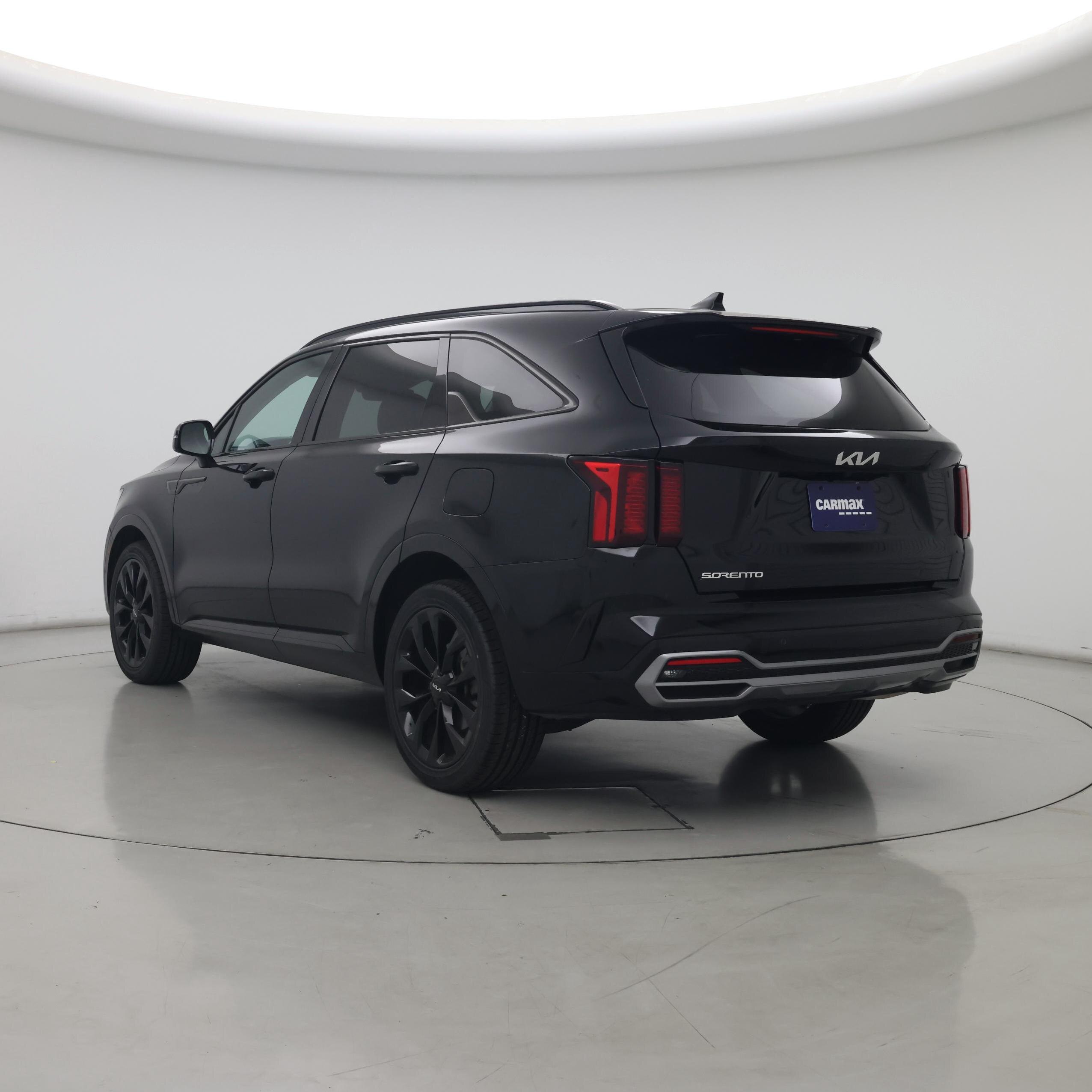 Thumbnail: 2023 Kia Sorento - 2