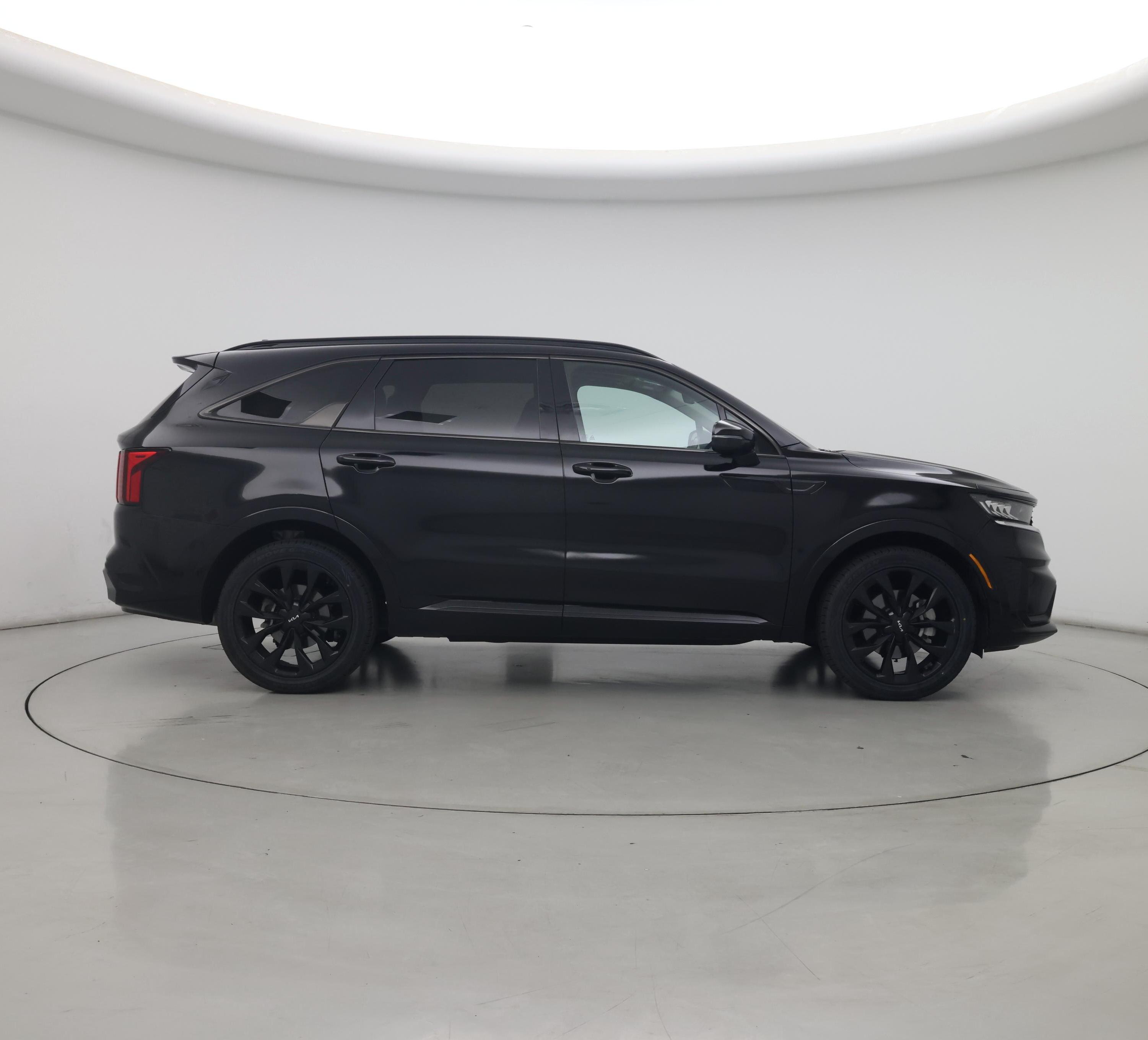 Thumbnail: 2023 Kia Sorento - 7