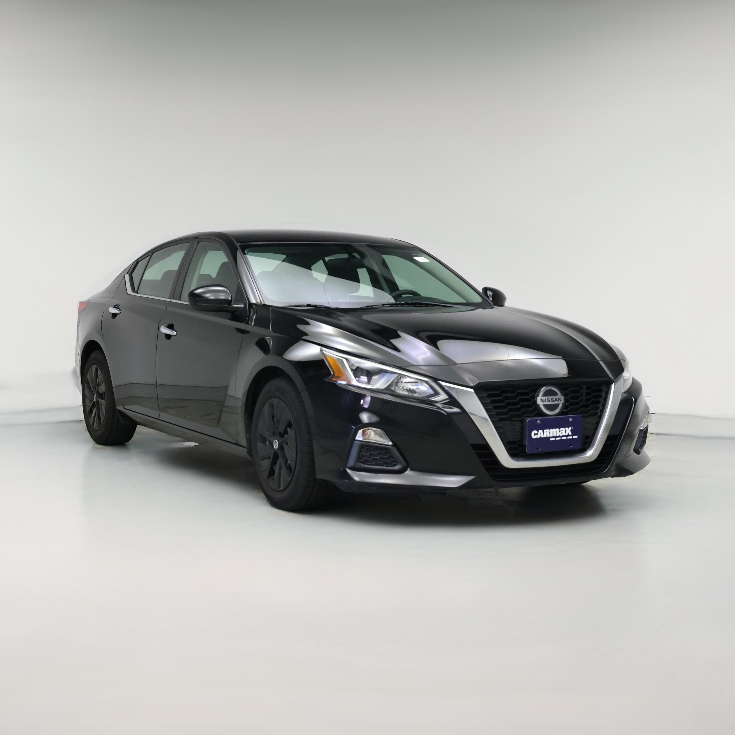 Thumbnail: 2020 Nissan Altima - 1