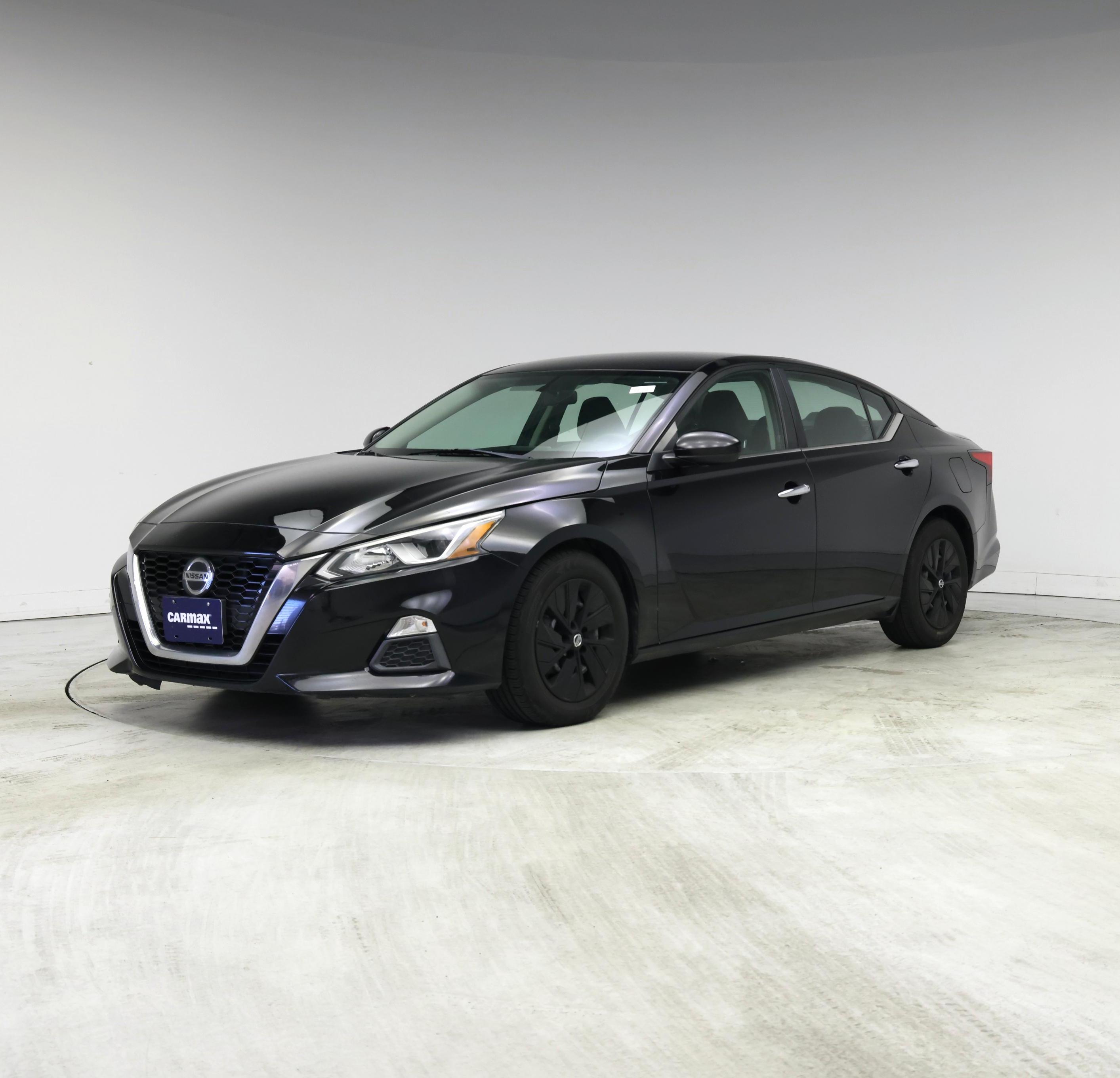 Thumbnail: 2020 Nissan Altima - 4