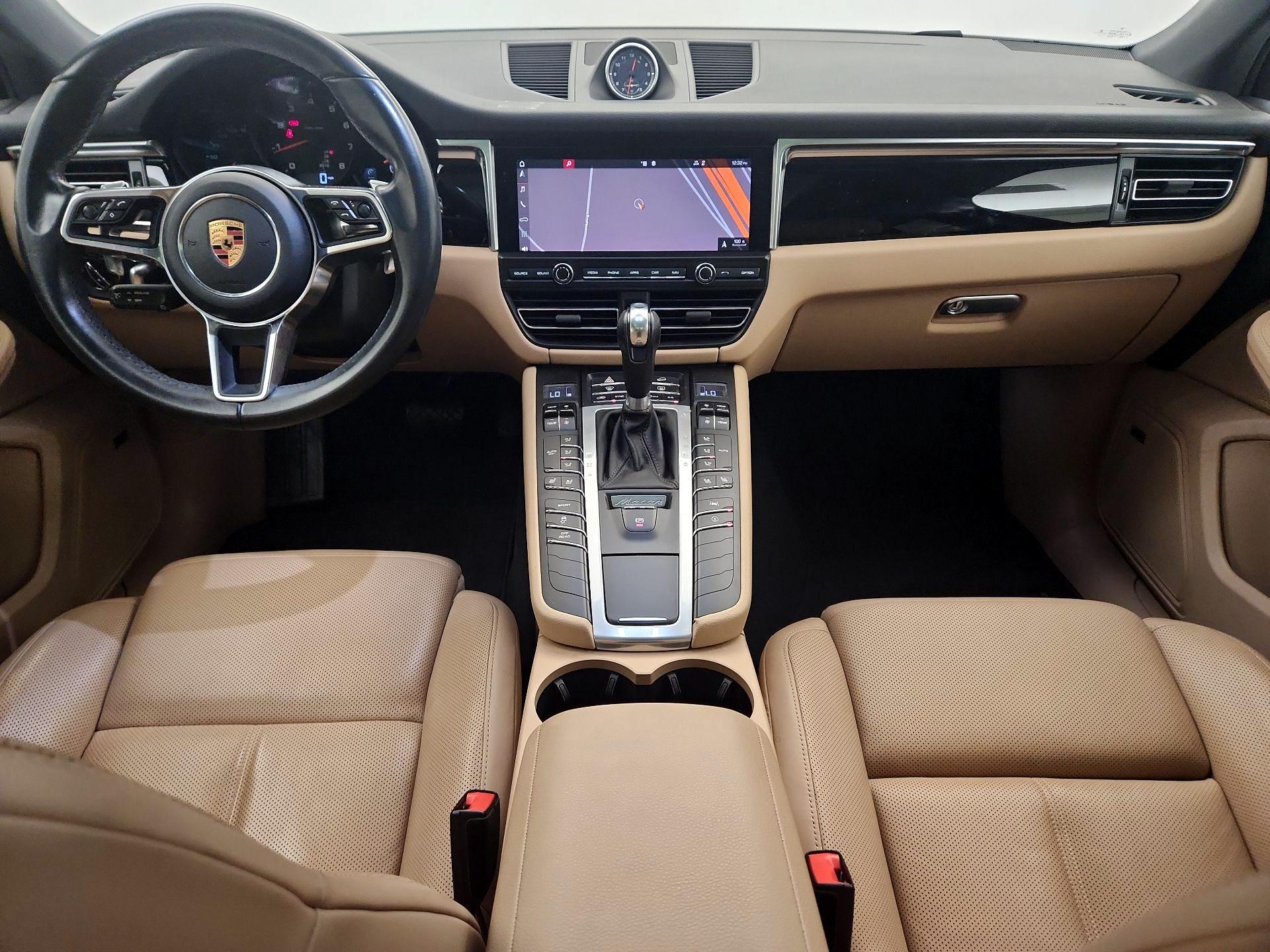 Thumbnail: 2019 Porsche Macan - 9