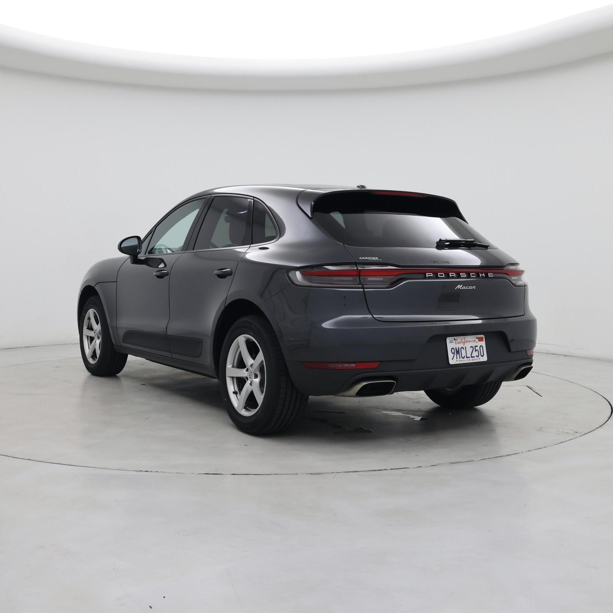 Thumbnail: 2019 Porsche Macan - 2