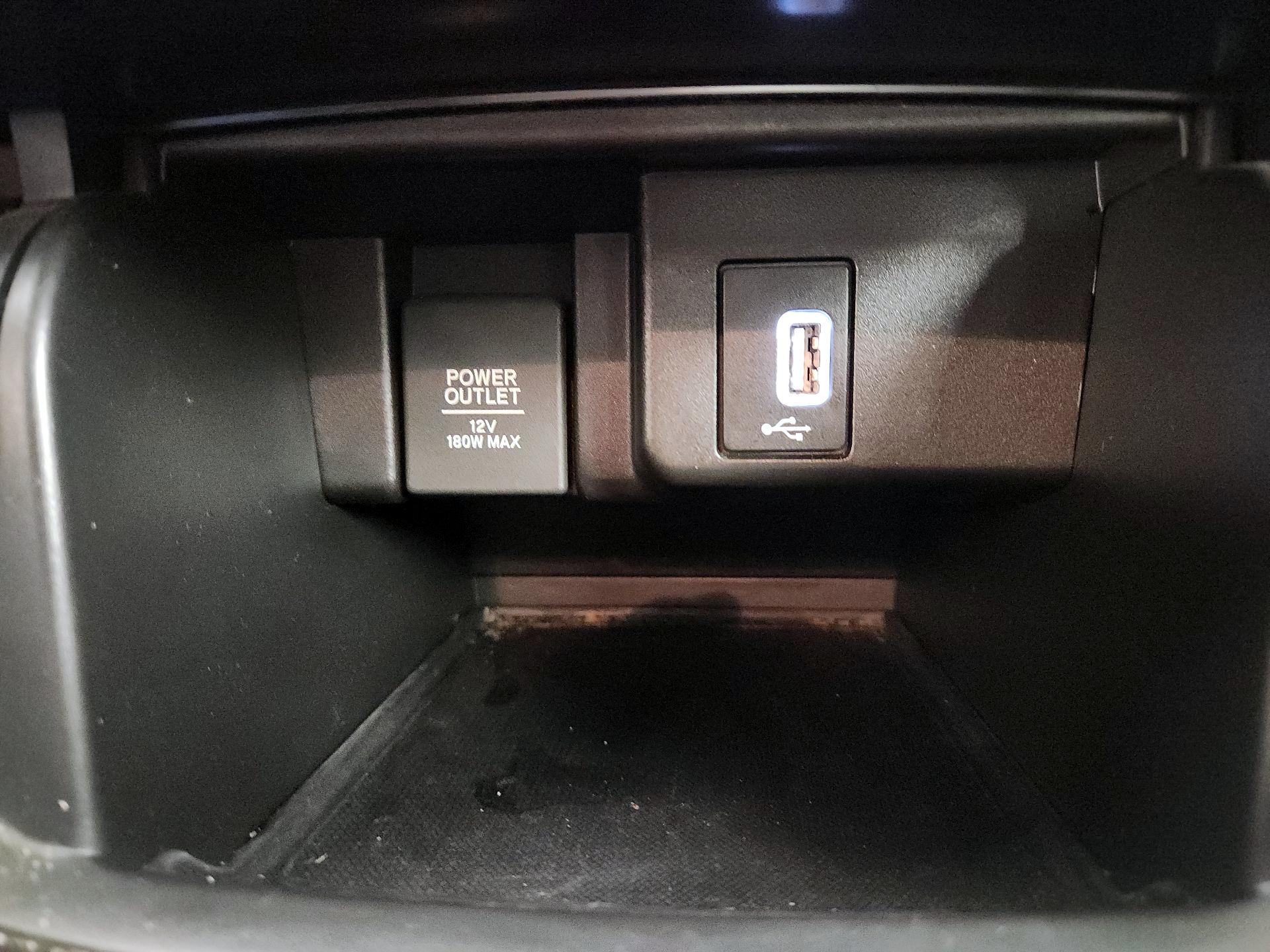 Thumbnail: 2019 Honda Accord - 18