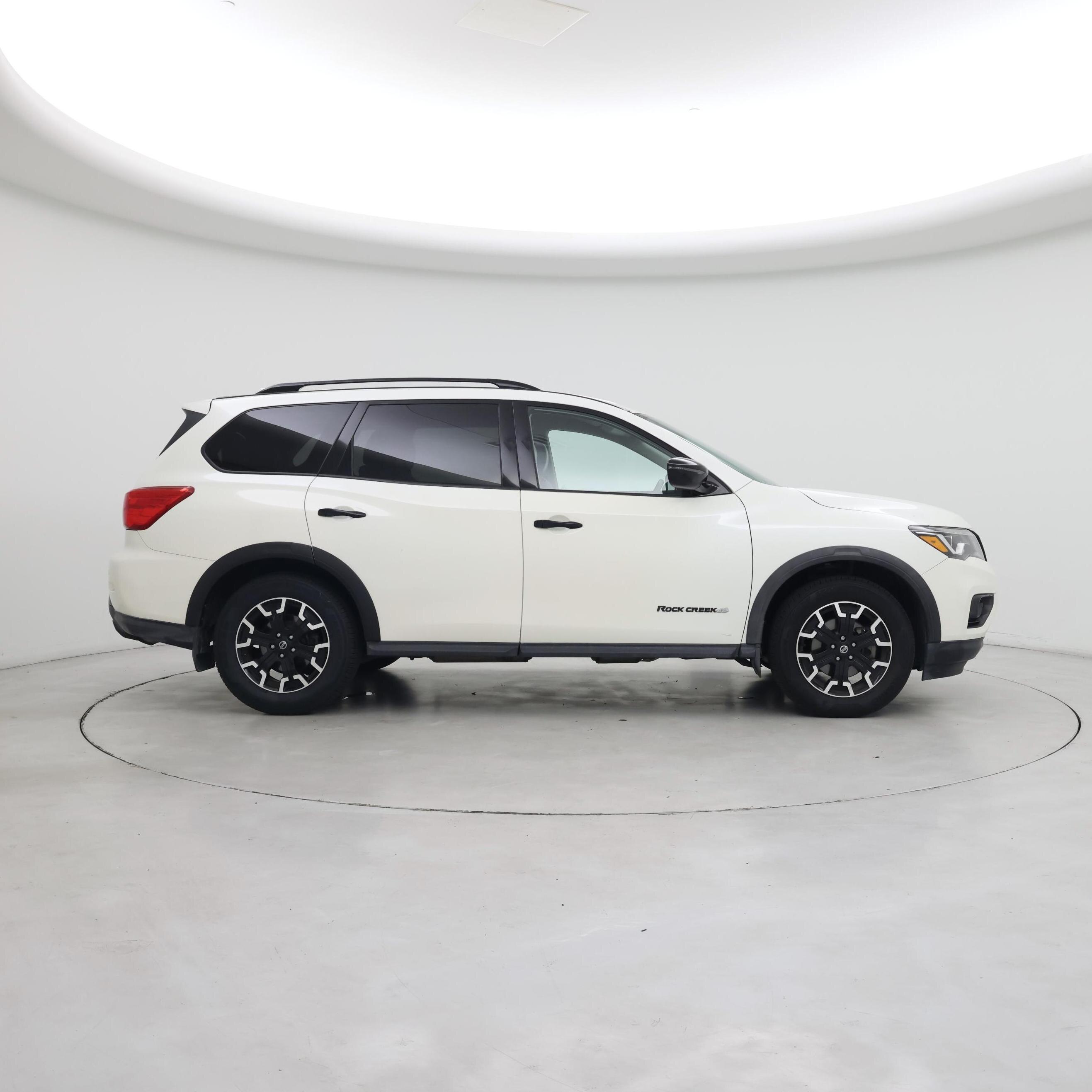 Thumbnail: 2019 Nissan Pathfinder - 7