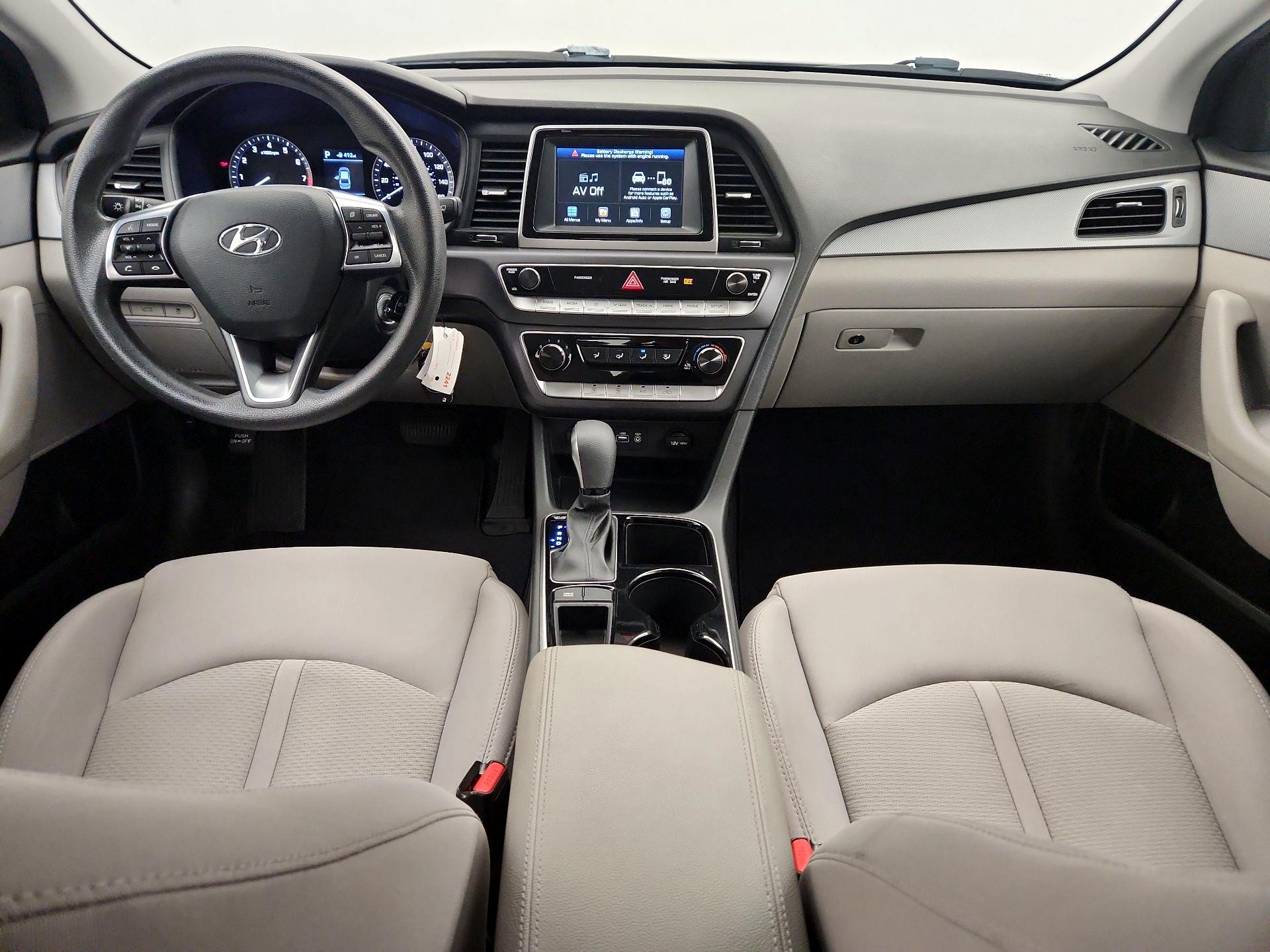 Thumbnail: 2018 Hyundai Sonata - 9