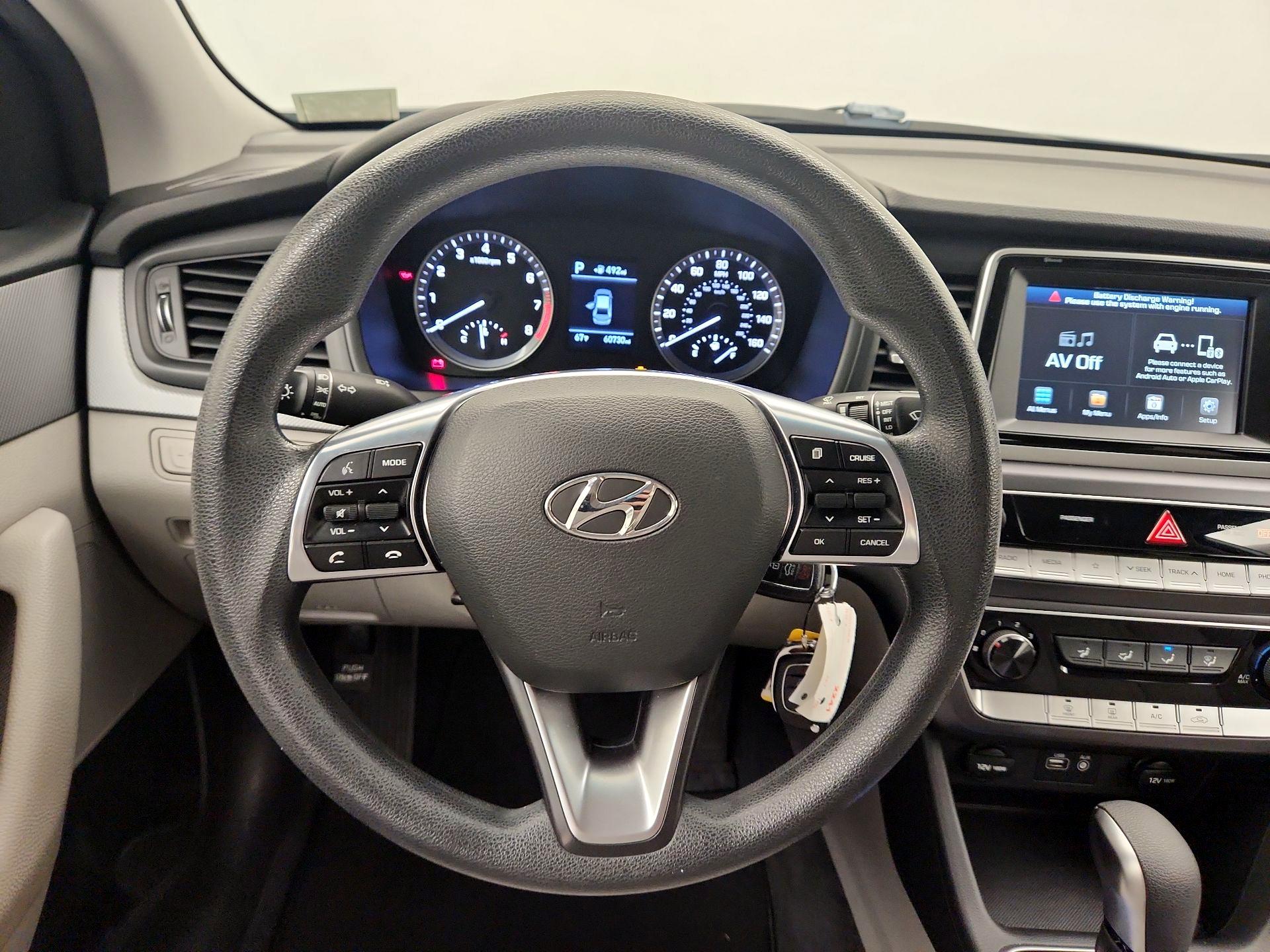 Thumbnail: 2018 Hyundai Sonata - 10