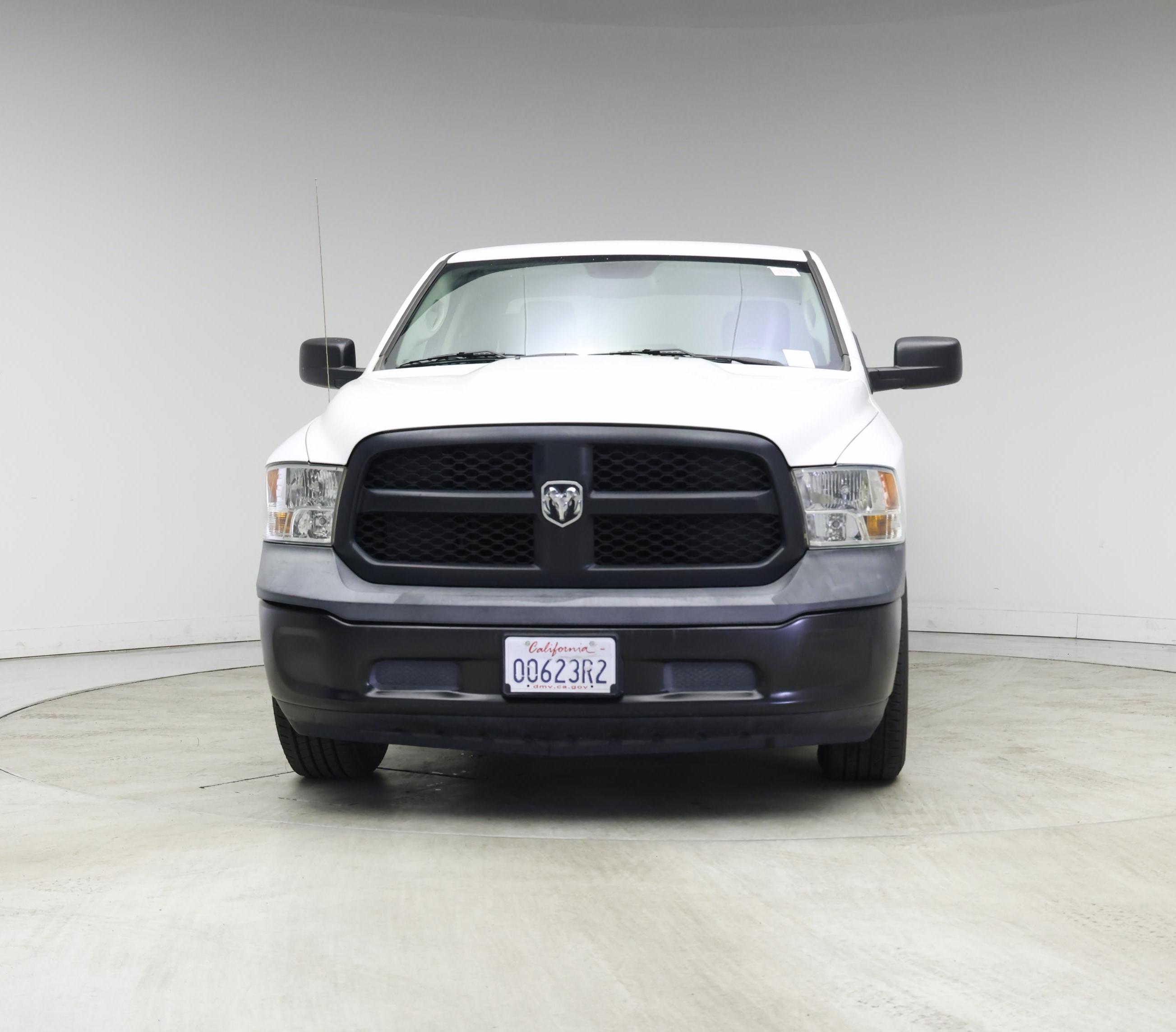 Thumbnail: 2019 RAM 1500 Classic - 5