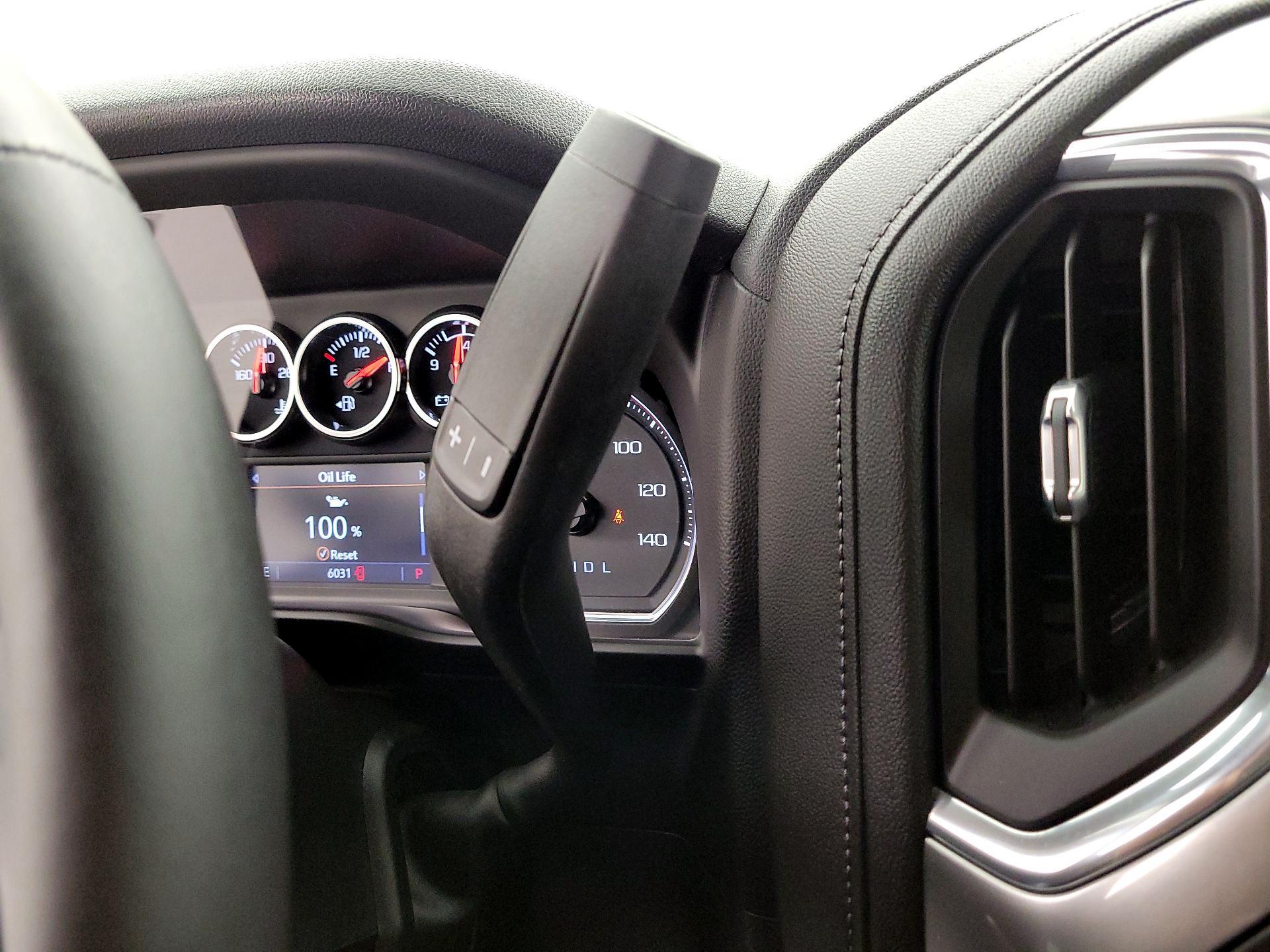Thumbnail: 2022 Chevrolet Silverado 1500 - 17