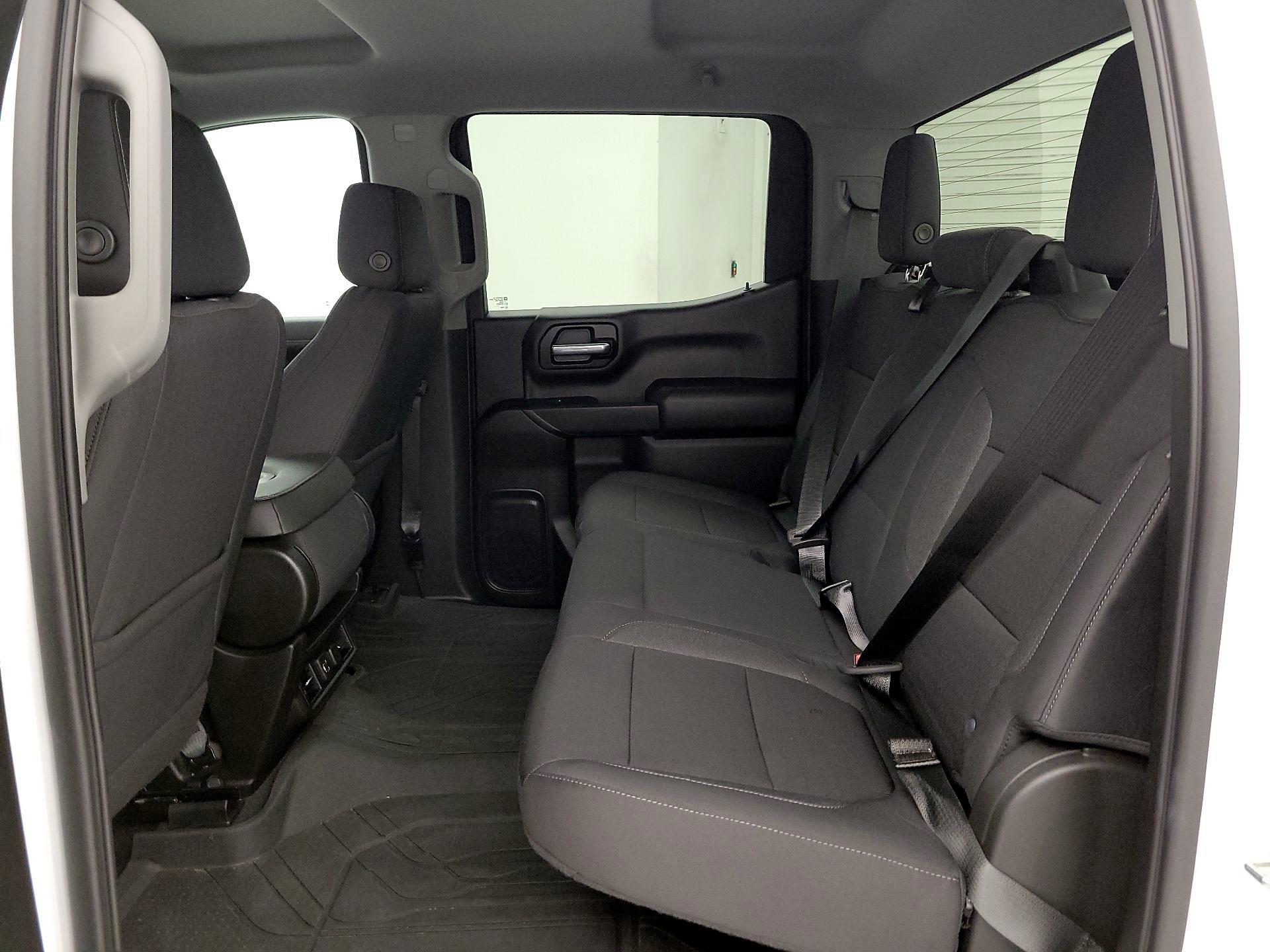 Thumbnail: 2022 Chevrolet Silverado 1500 - 19