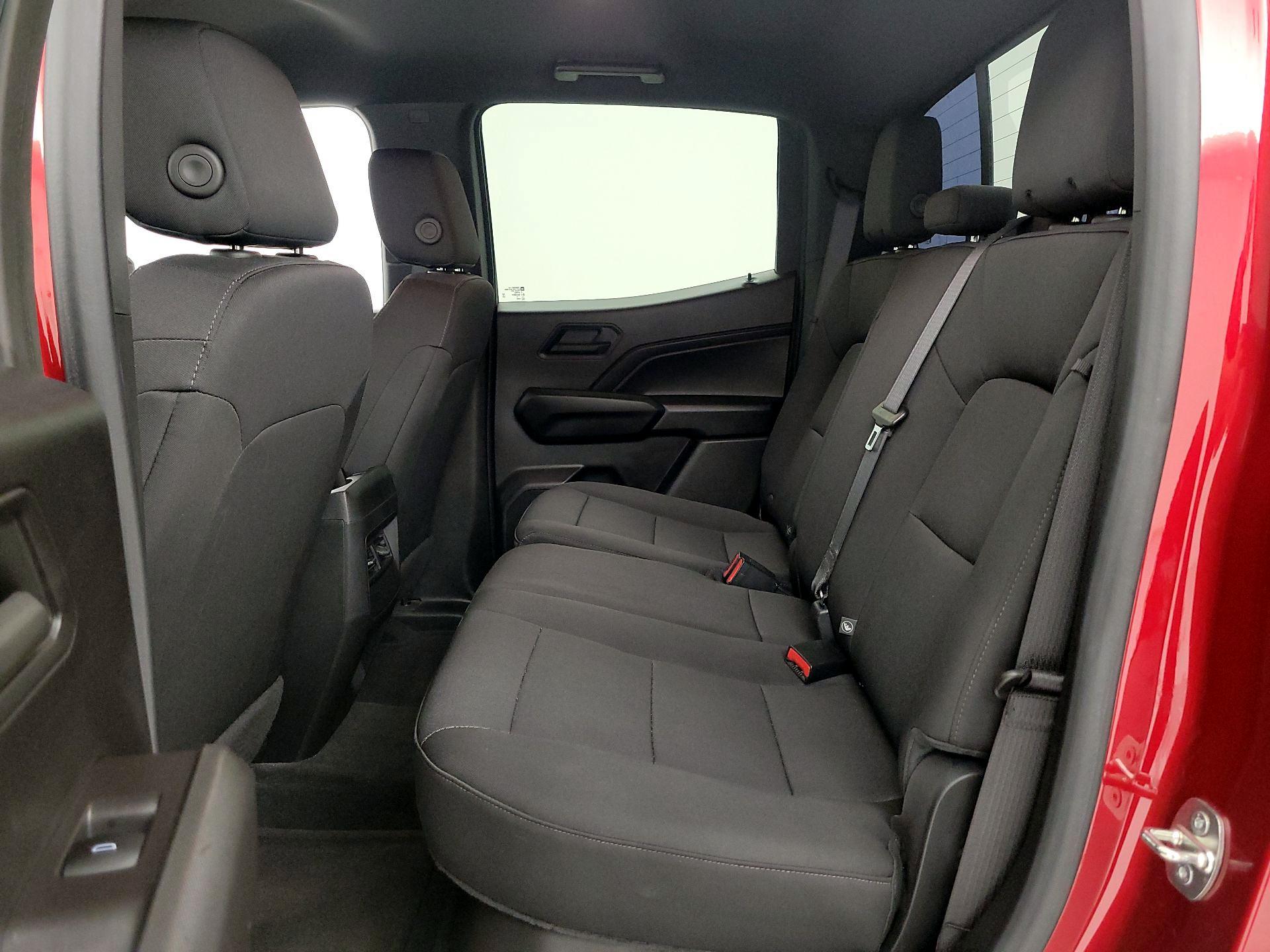 Thumbnail: 2023 Chevrolet Colorado - 10