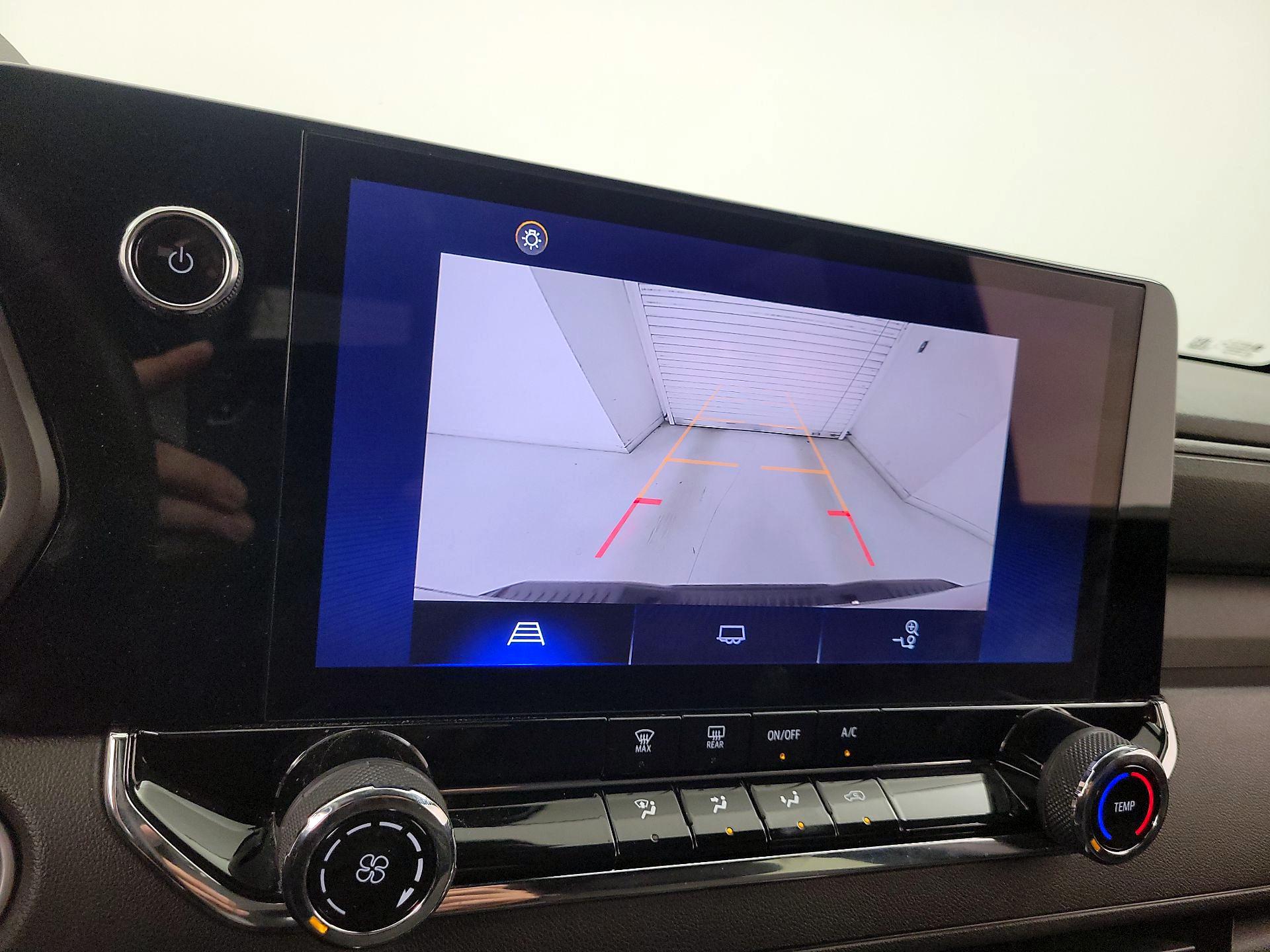 Thumbnail: 2023 Chevrolet Colorado - 14