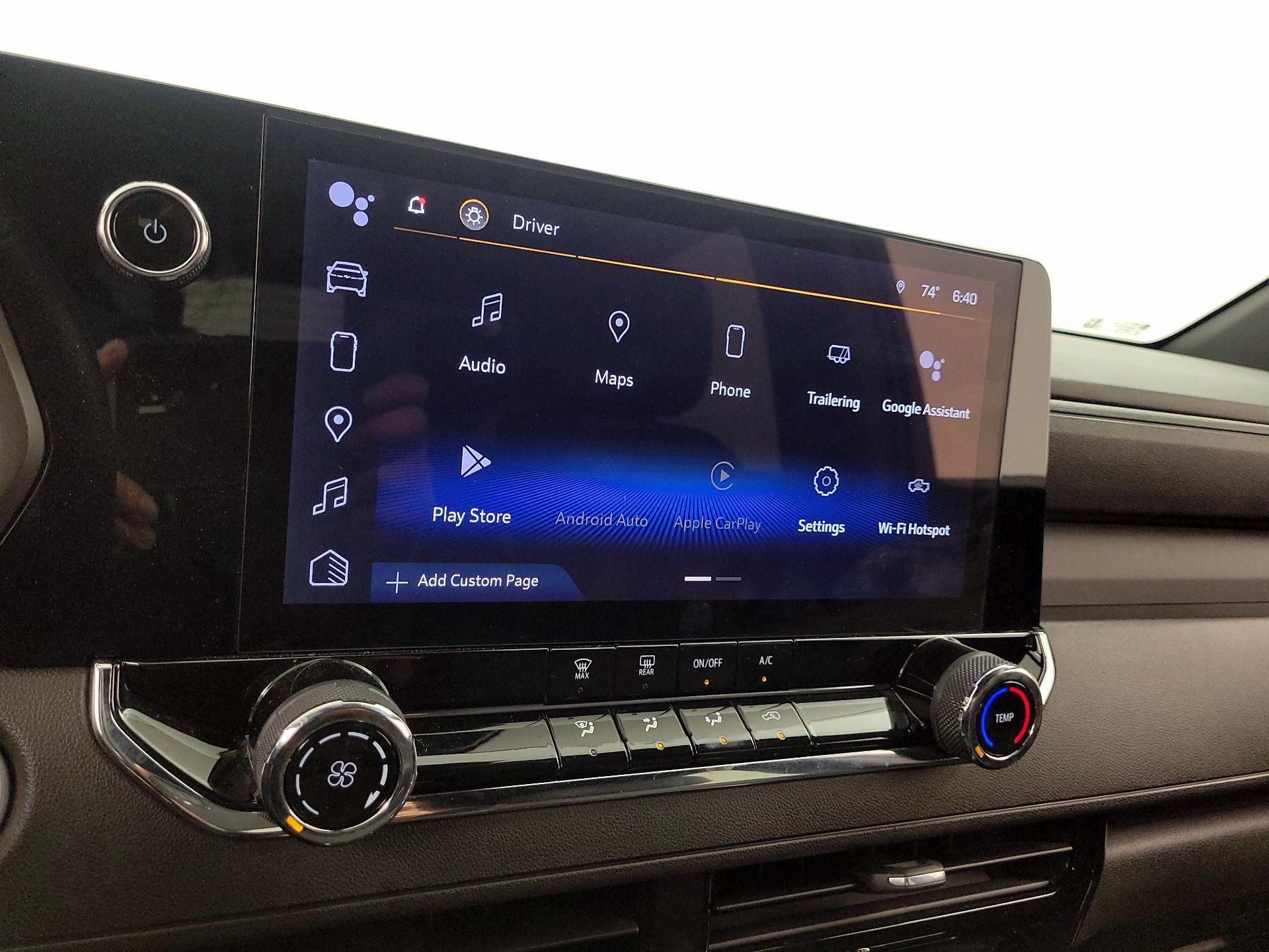 Thumbnail: 2023 Chevrolet Colorado - 15