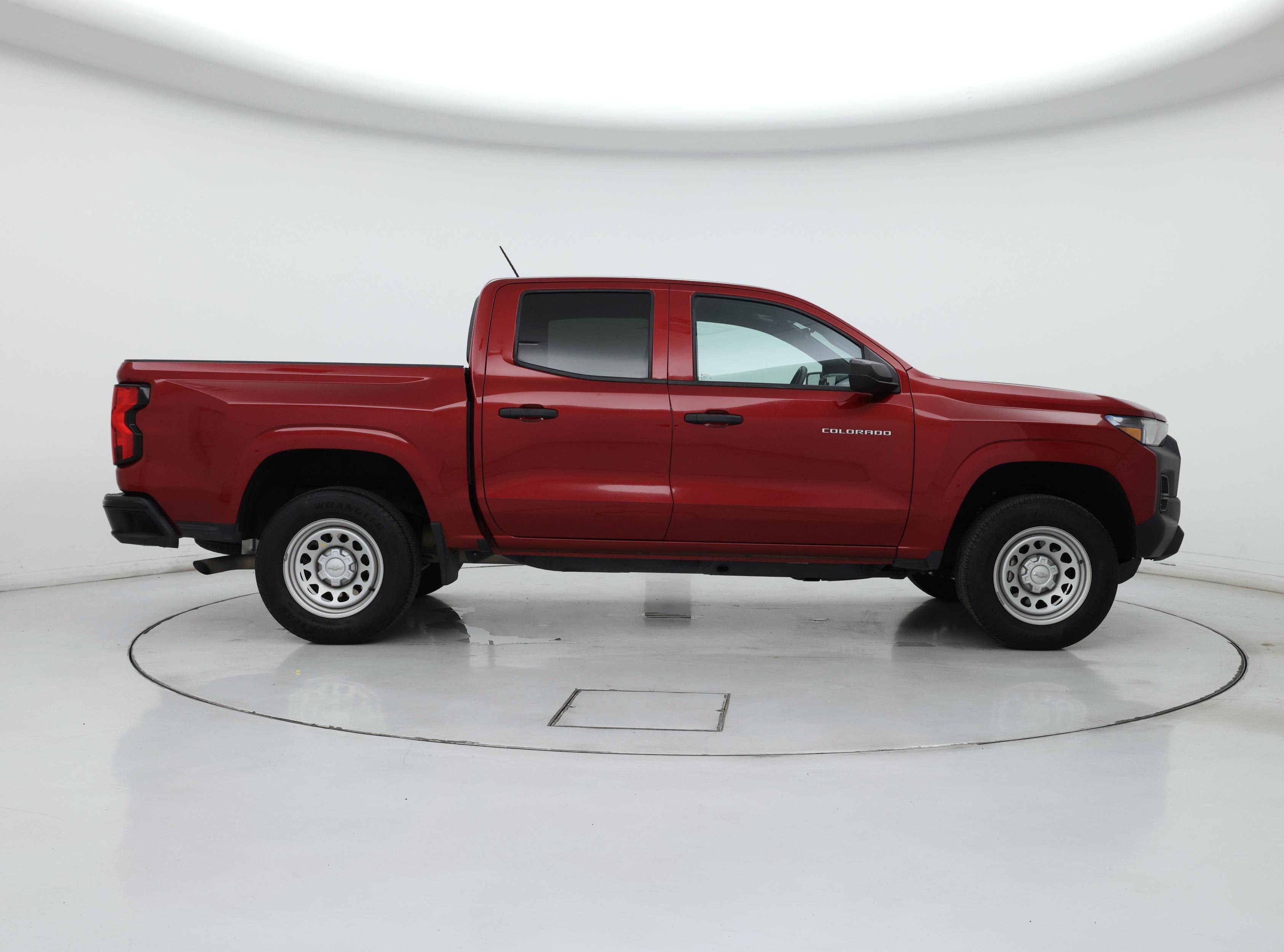 Thumbnail: 2023 Chevrolet Colorado - 7