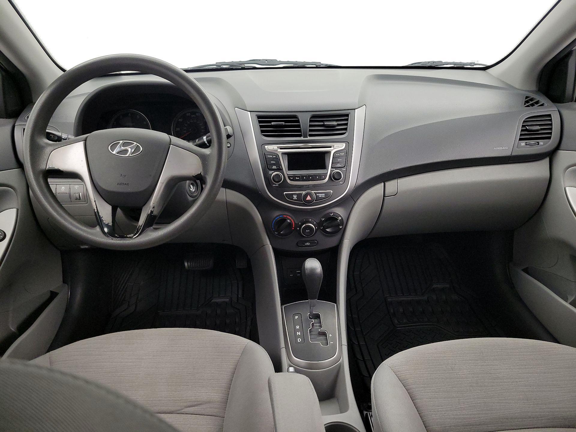 Thumbnail: 2017 Hyundai Accent - 9