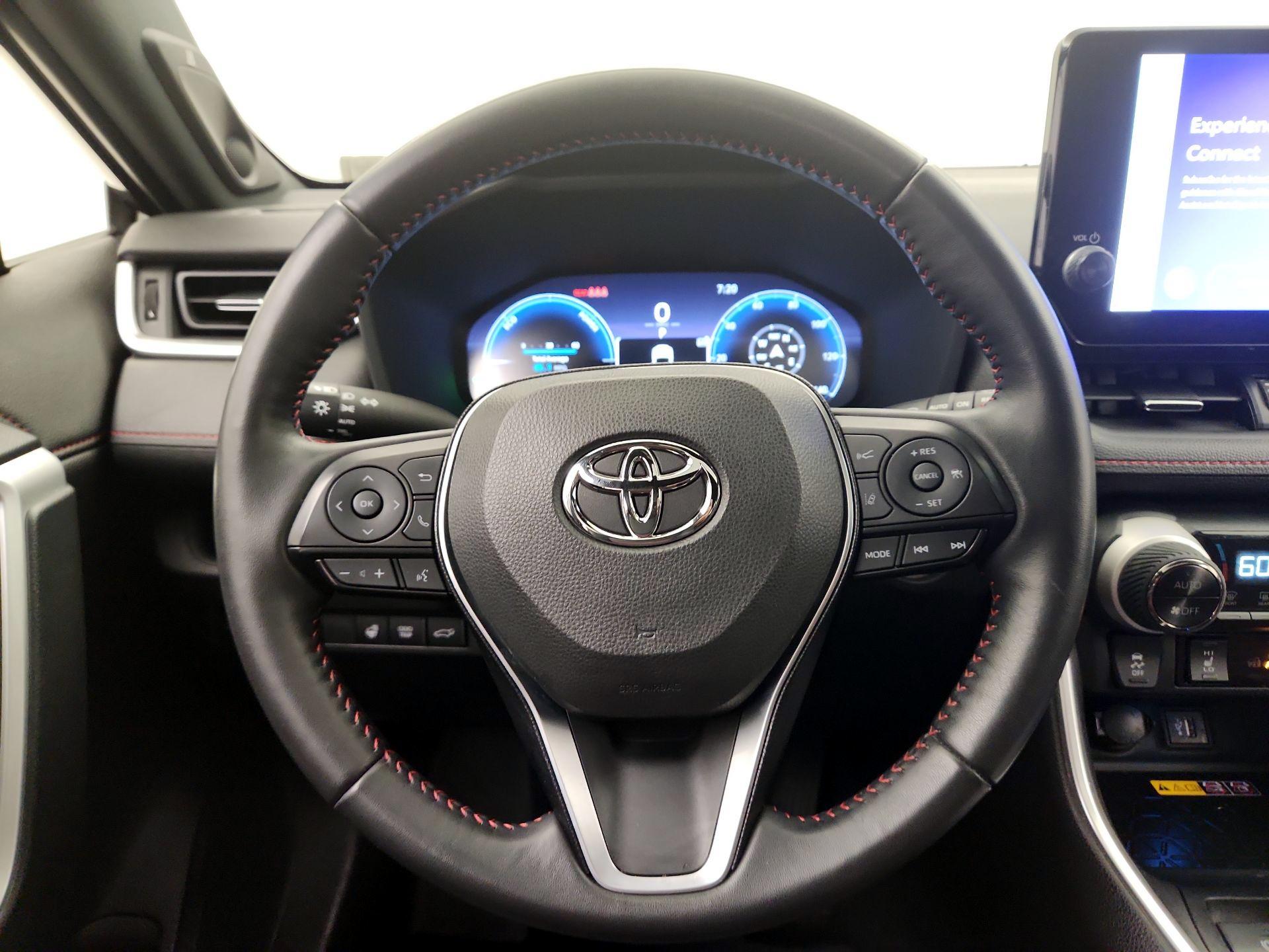 Thumbnail: 2023 Toyota RAV4 - 10