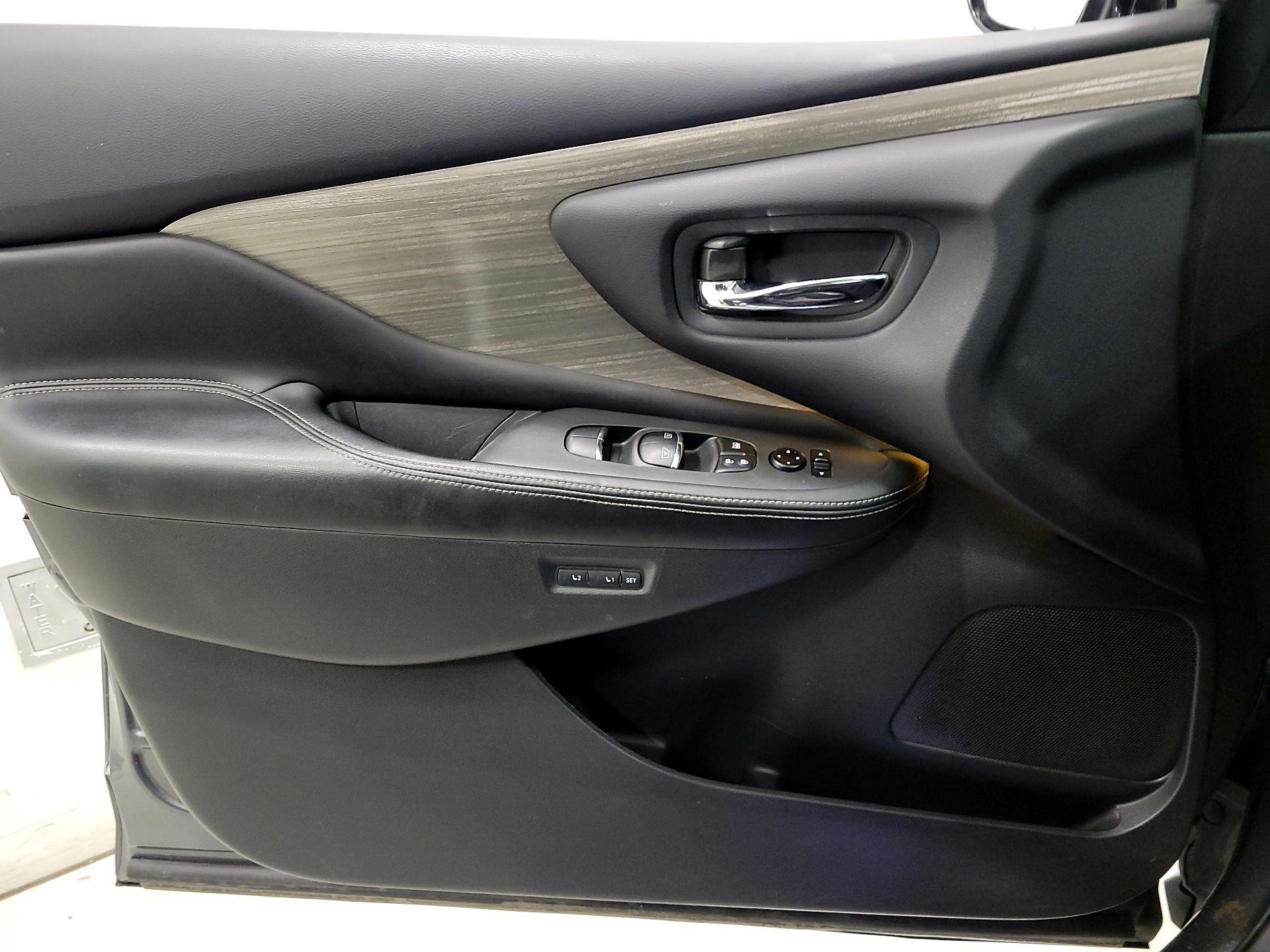 Thumbnail: 2015 Nissan Murano - 12