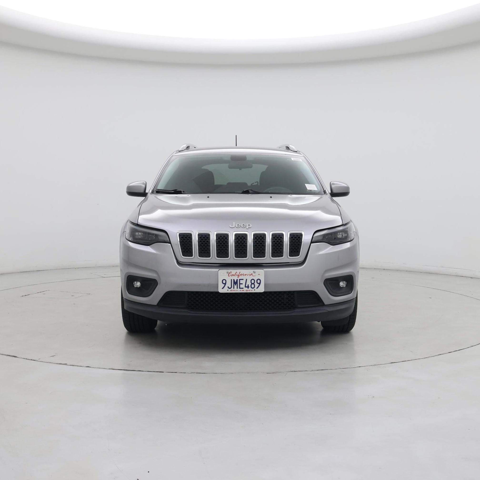 Thumbnail: 2019 Jeep Cherokee - 5
