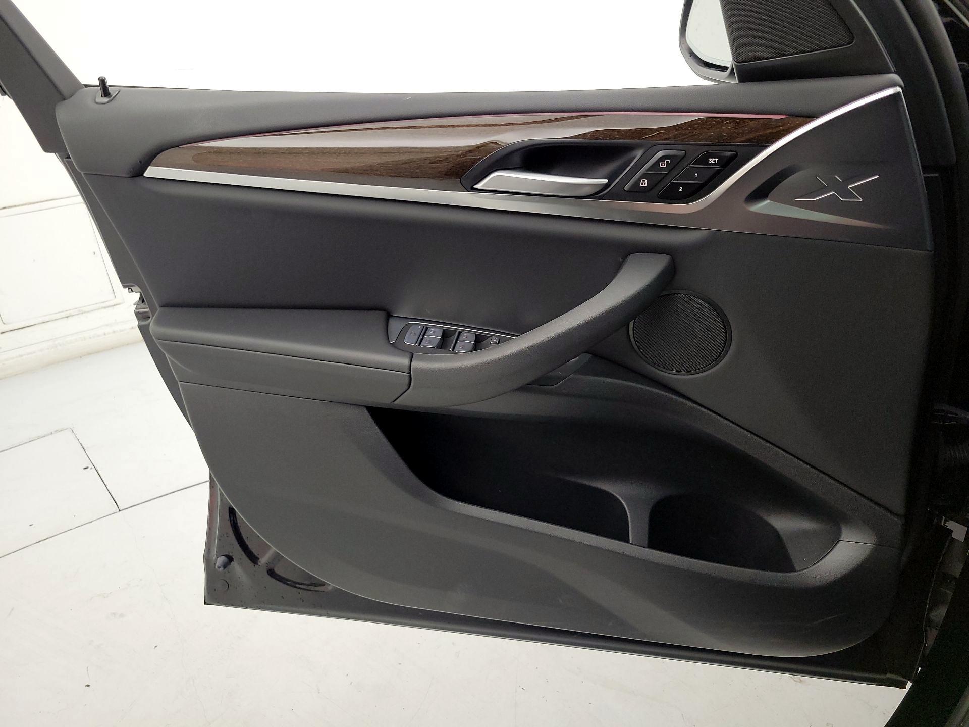 Thumbnail: 2022 BMW X3 - 12
