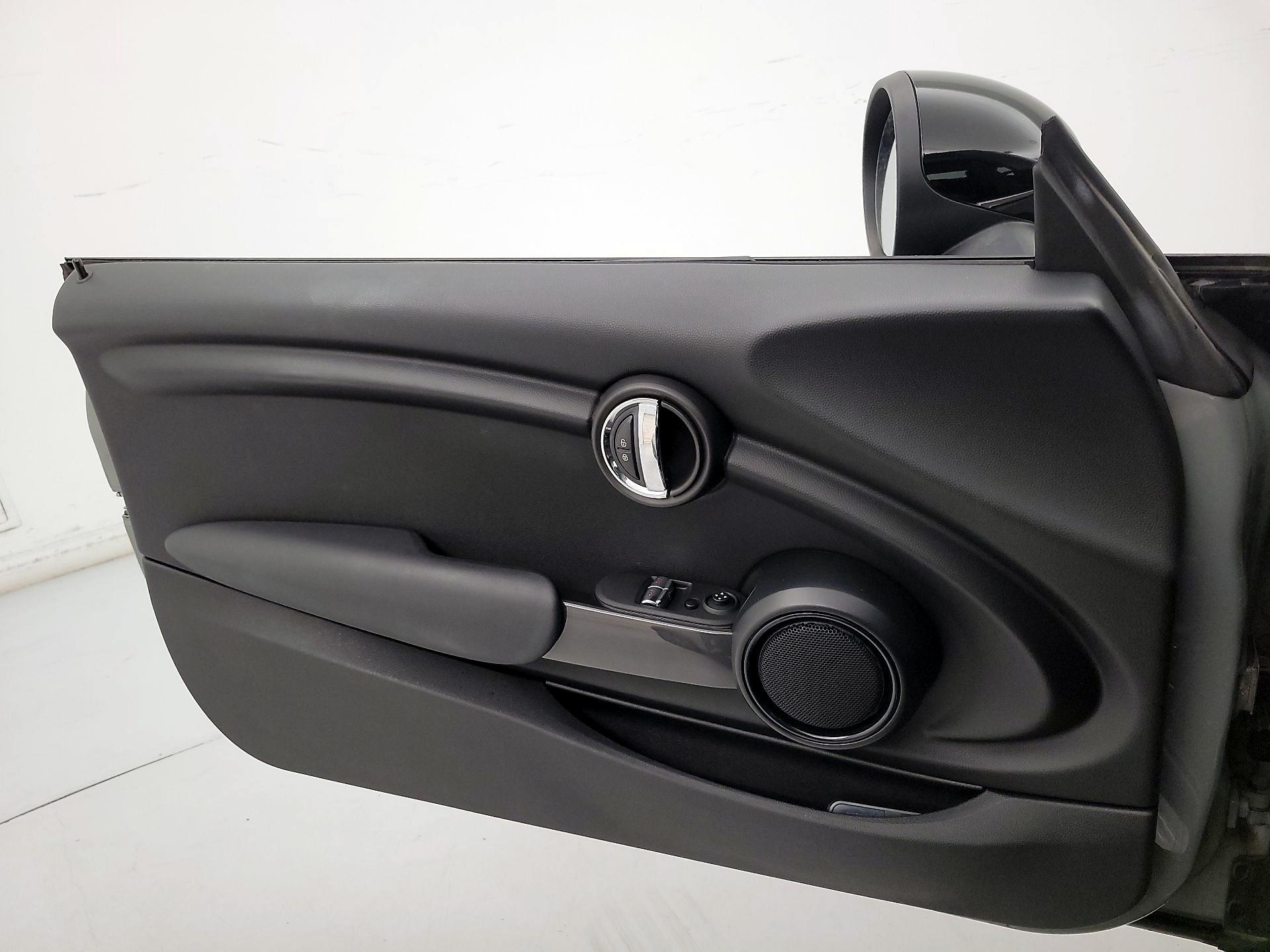 Thumbnail: 2018 MINI Cooper Hardtop - 12