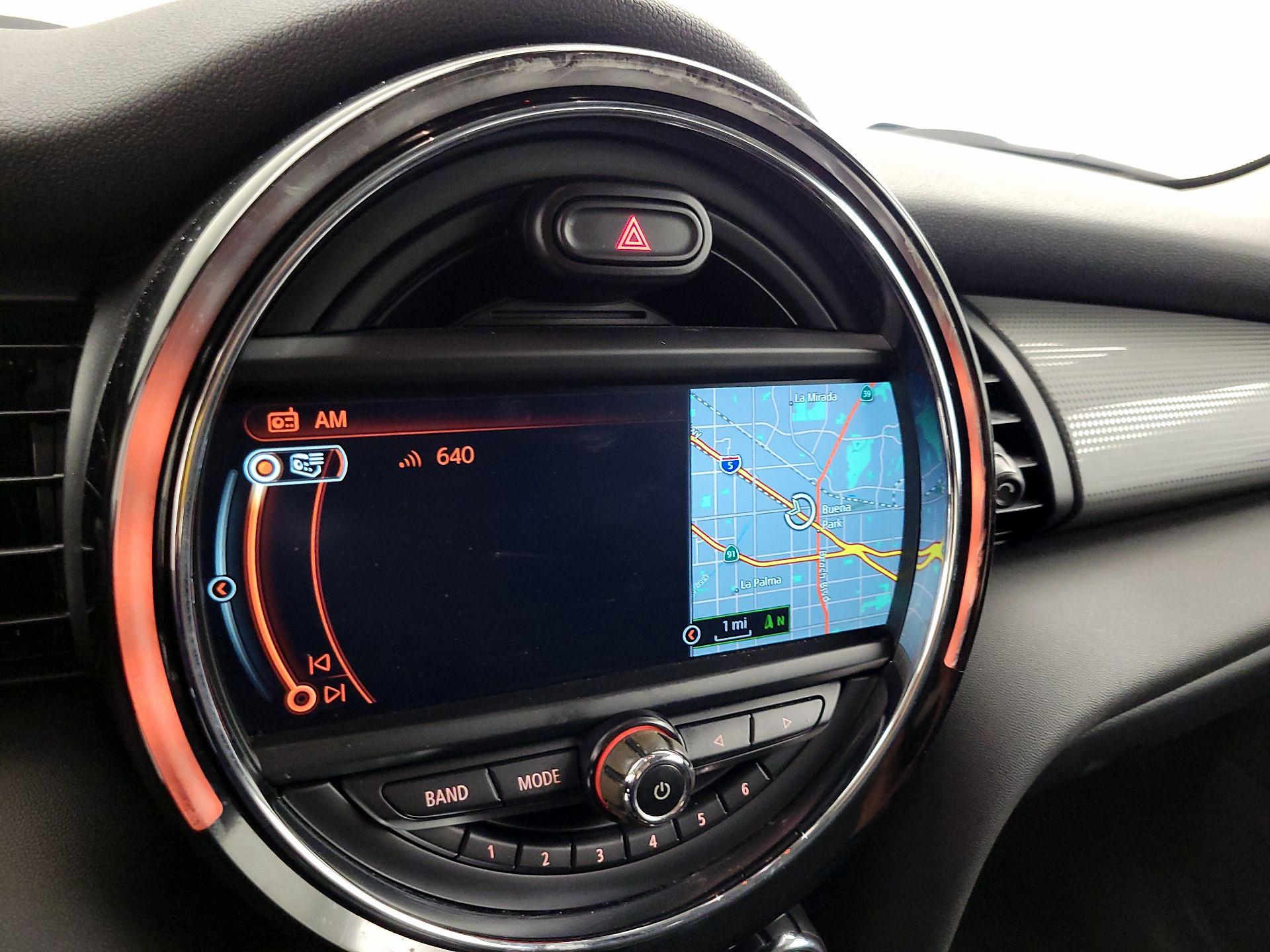 Thumbnail: 2018 MINI Cooper Hardtop - 14